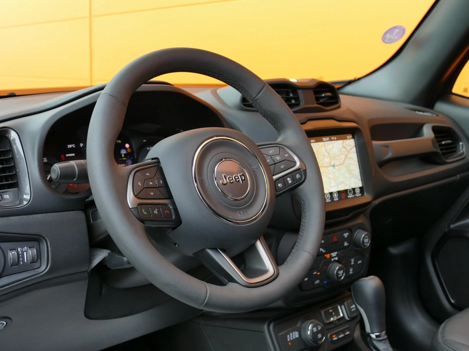 JEEP RENEGADE - Miniature 15 sur 34 - Cliquer pour voir cette photo