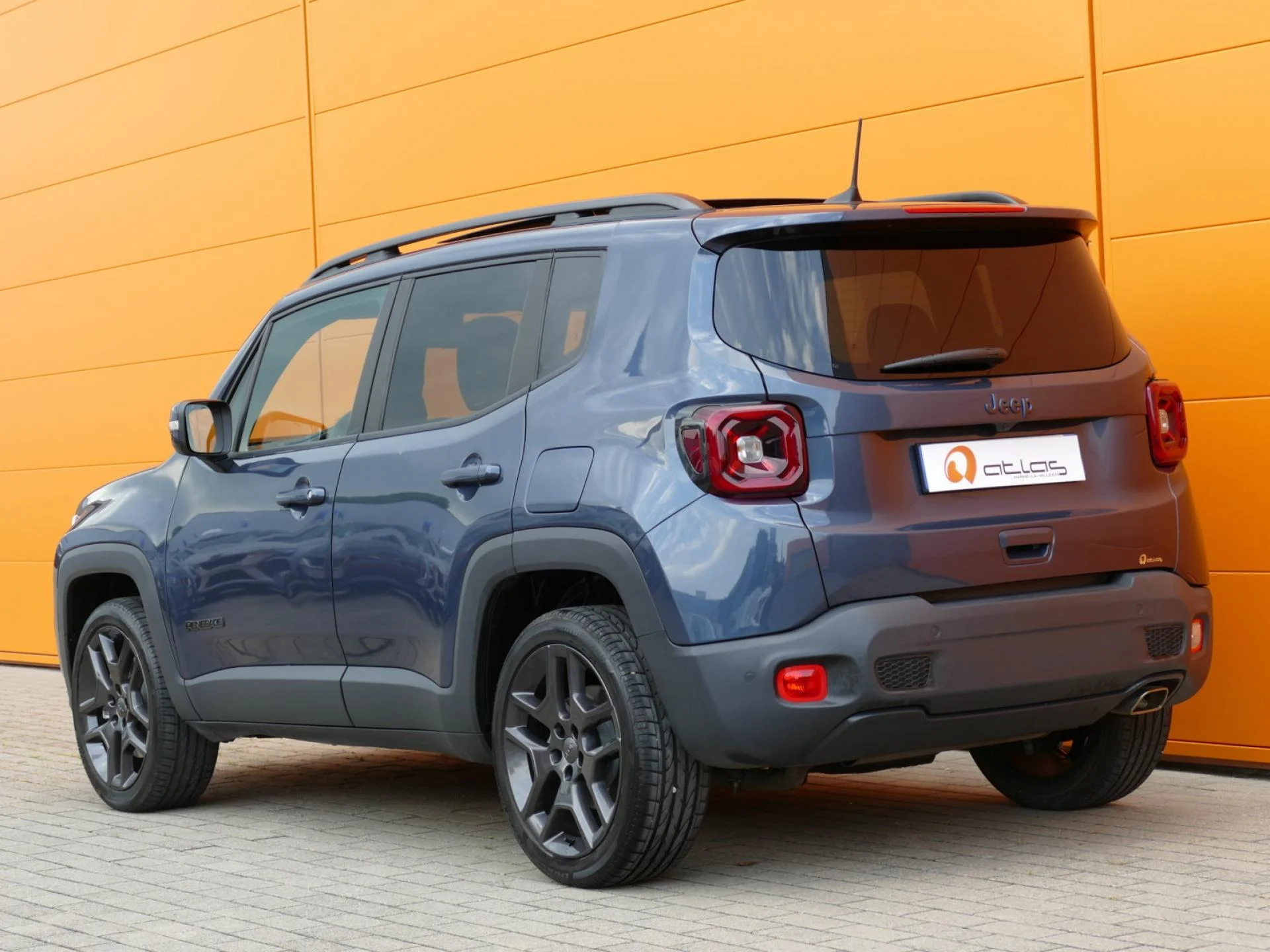 JEEP RENEGADE - Miniature 4 sur 34 - Cliquer pour voir cette photo