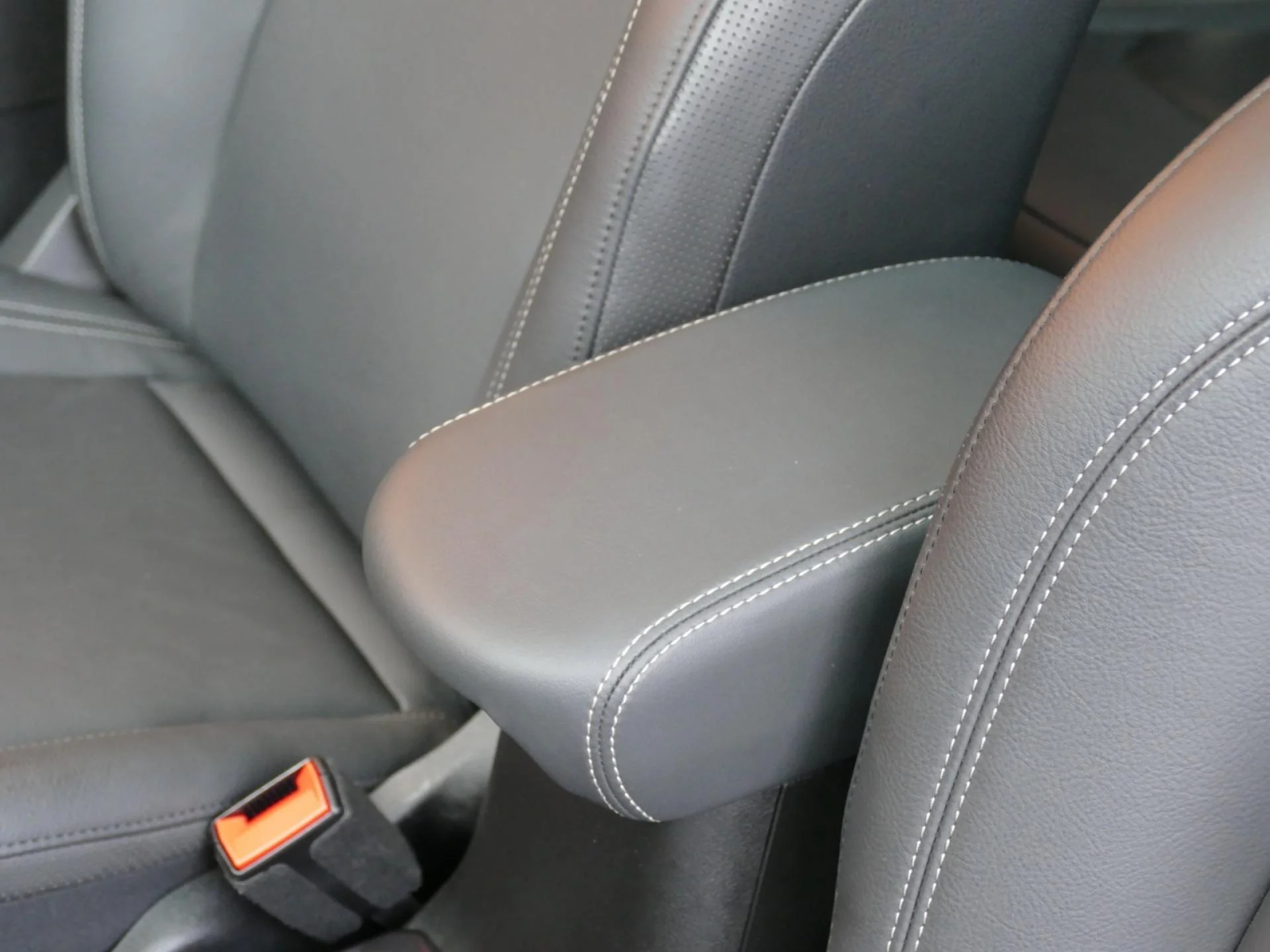 JEEP RENEGADE - Miniature 21 sur 34 - Cliquer pour voir cette photo