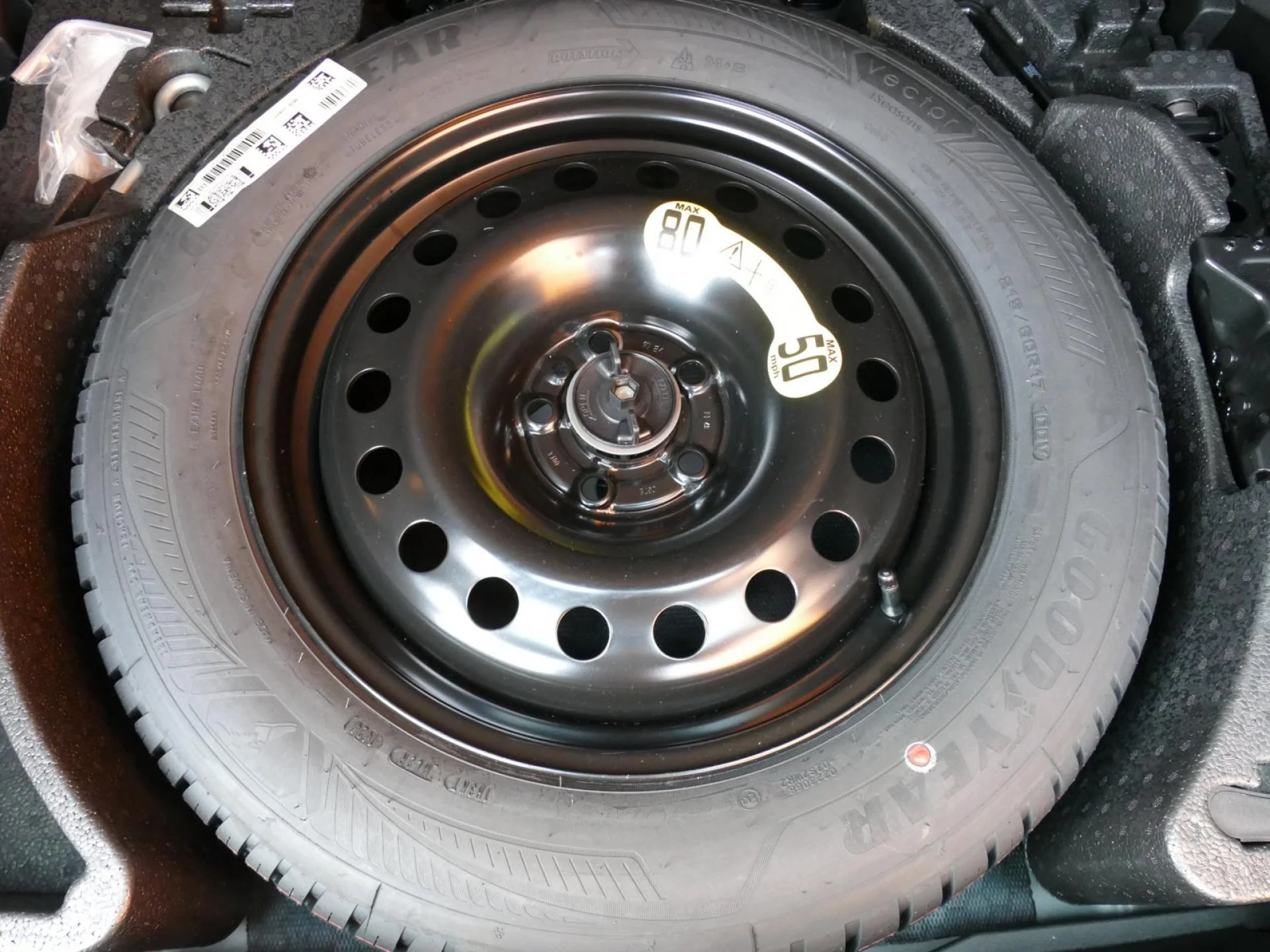 JEEP RENEGADE - Miniature 27 sur 33 - Cliquer pour voir cette photo