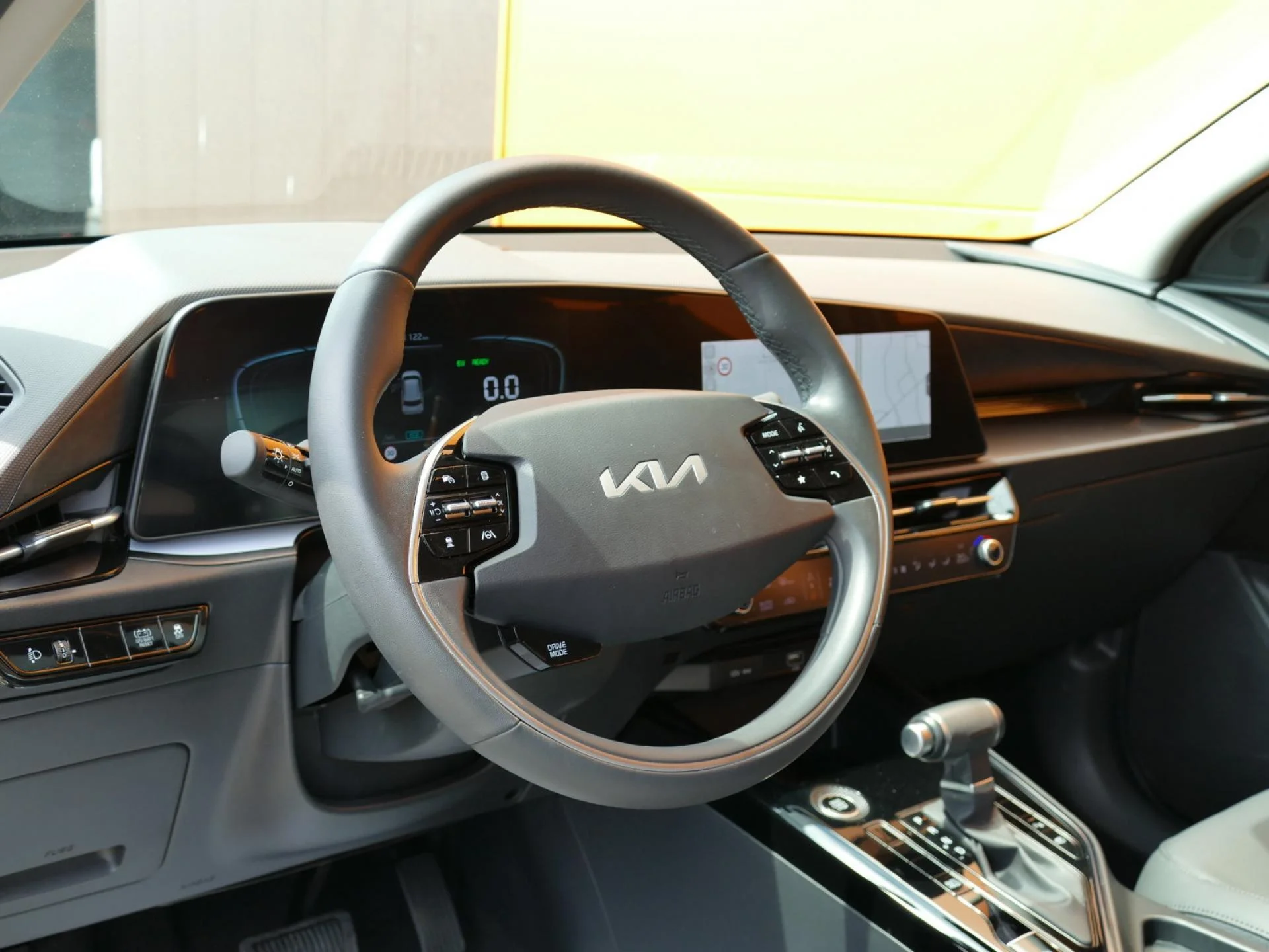 KIA NIRO - Miniature 14 sur 31 - Cliquer pour voir cette photo