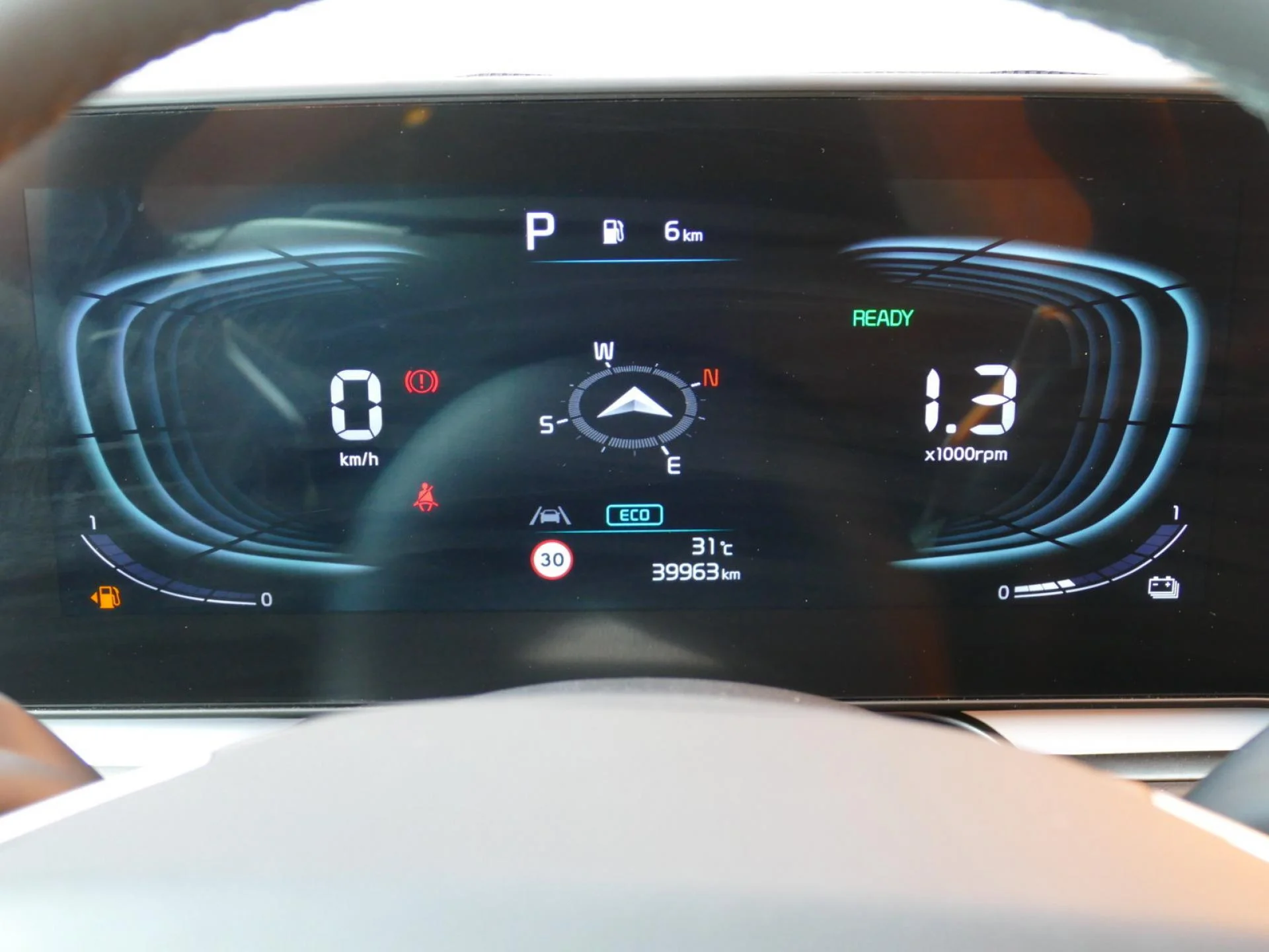 KIA NIRO - Miniature 15 sur 31 - Cliquer pour voir cette photo