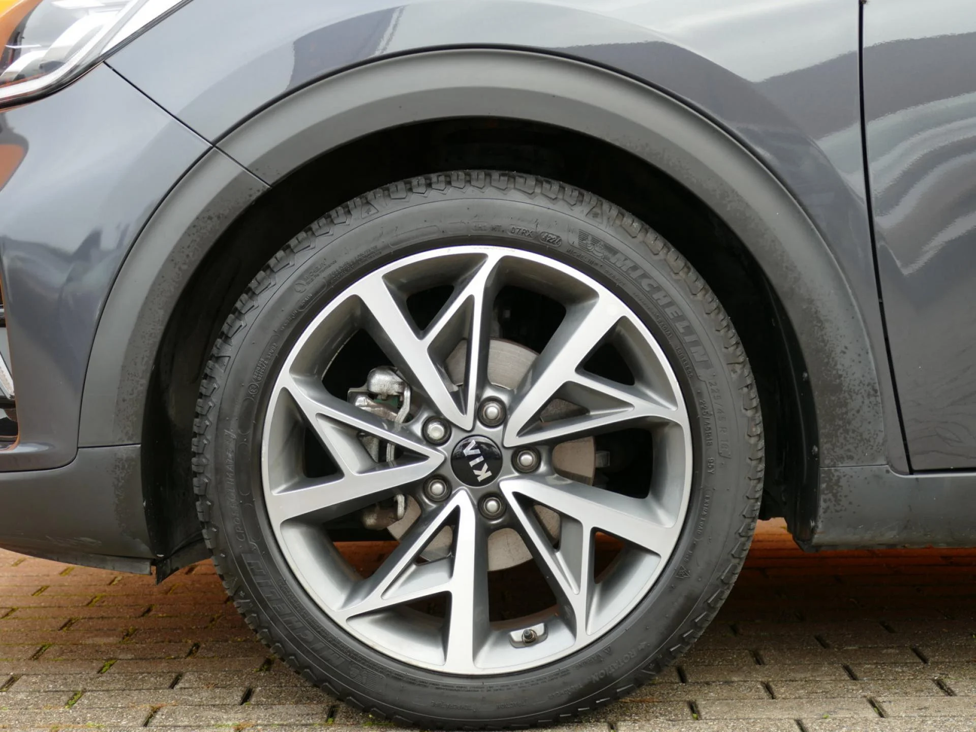 KIA NIRO - Miniature 35 sur 36 - Cliquer pour voir cette photo