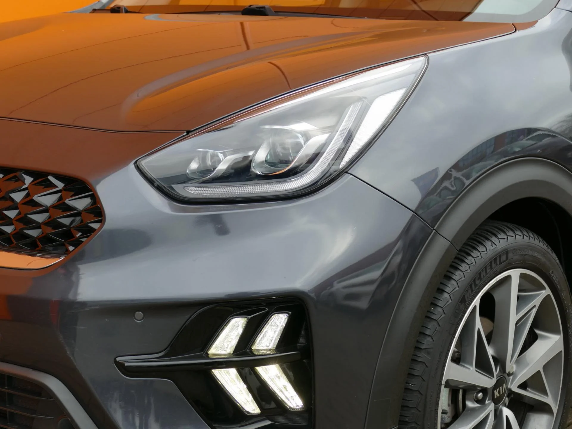KIA NIRO - Miniature 33 sur 36 - Cliquer pour voir cette photo