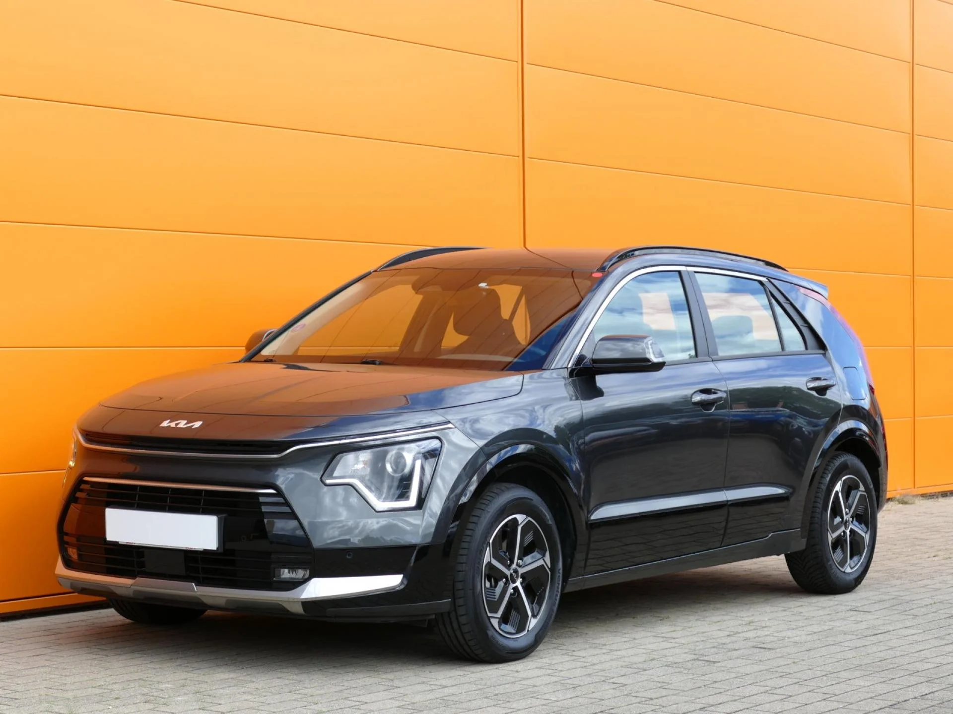 KIA NIRO - Miniature 3 sur 32 - Cliquer pour voir cette photo