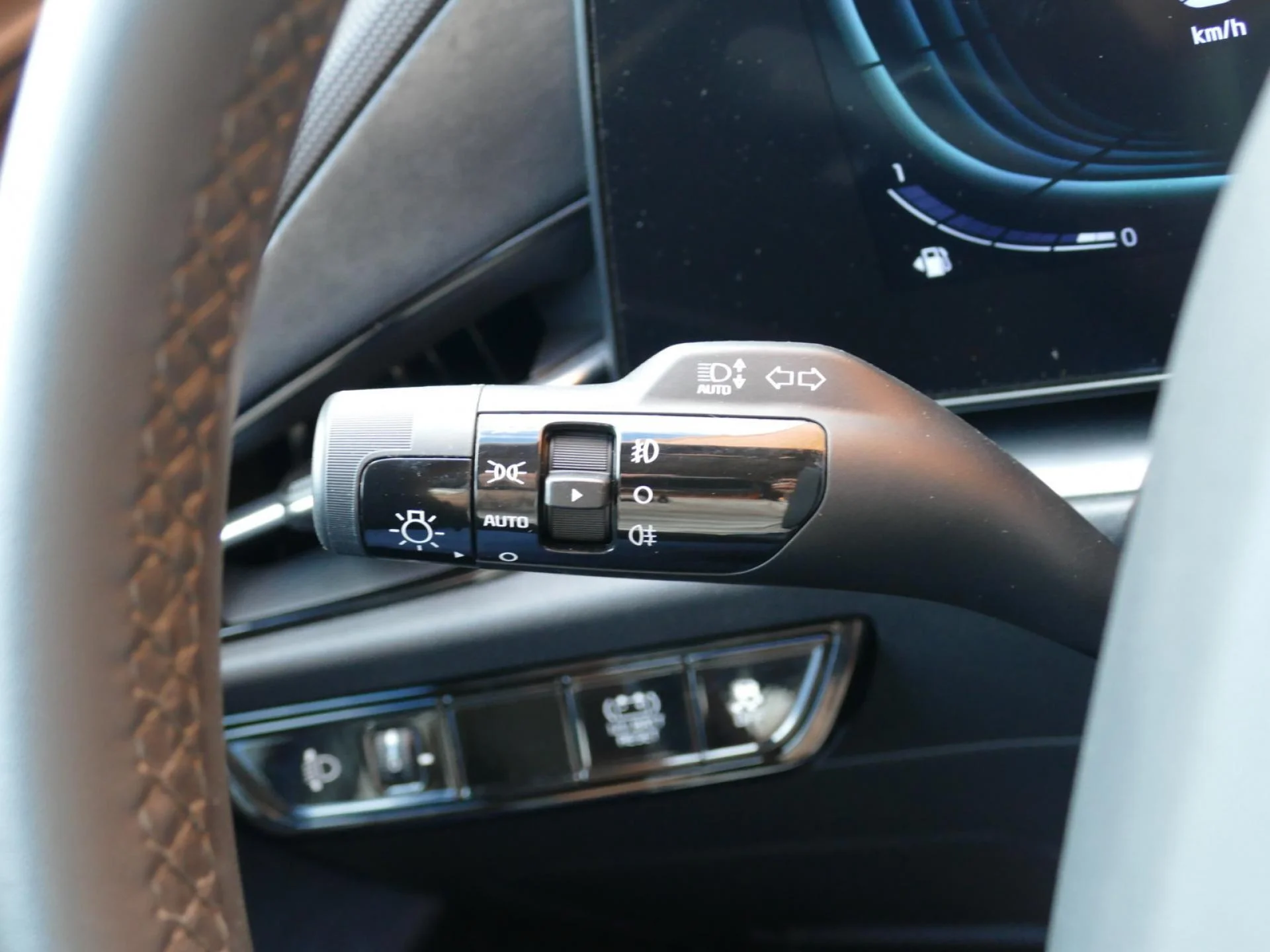 KIA NIRO - Miniature 23 sur 32 - Cliquer pour voir cette photo