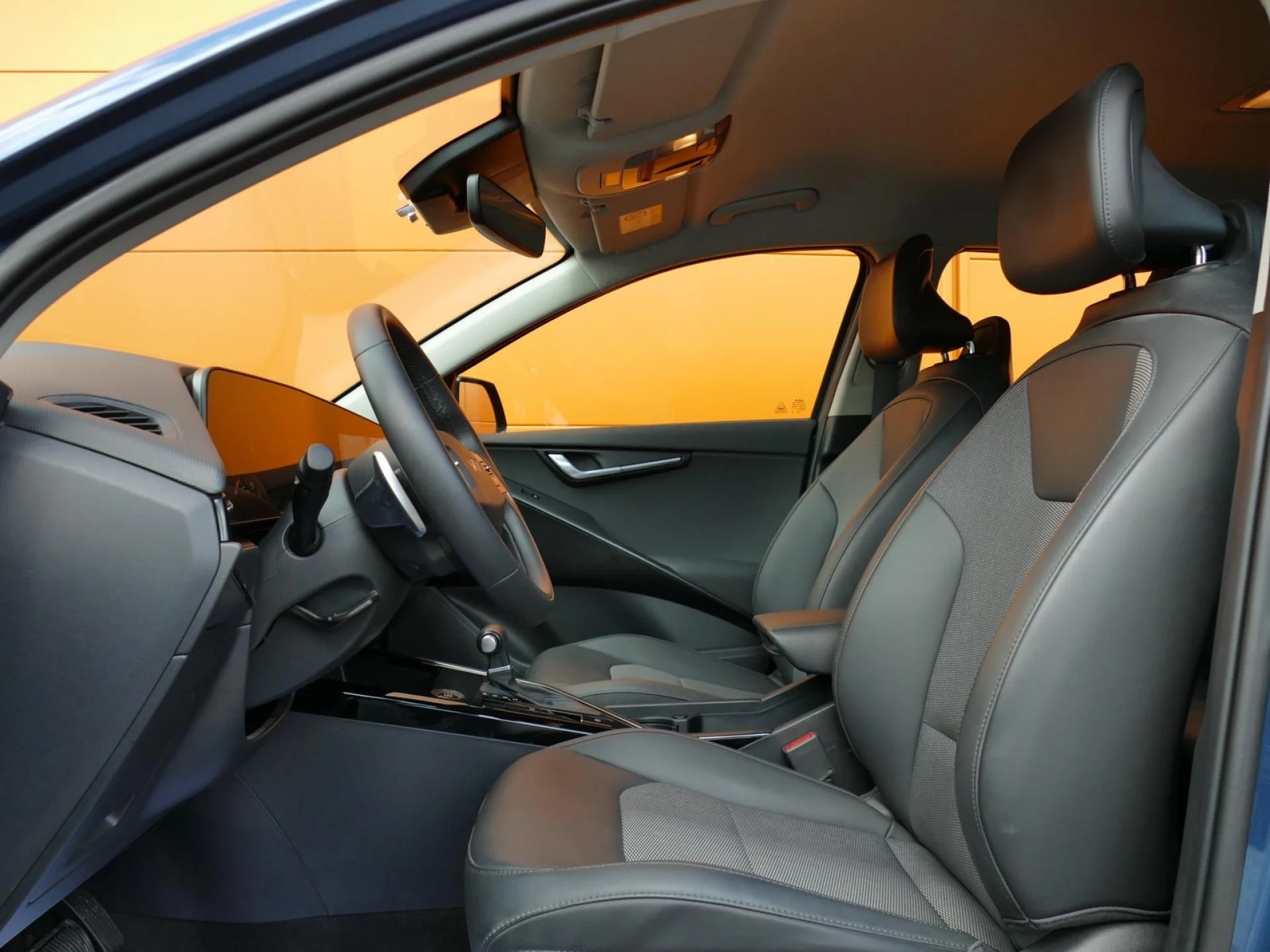 KIA NIRO - Miniature 7 sur 32 - Cliquer pour voir cette photo