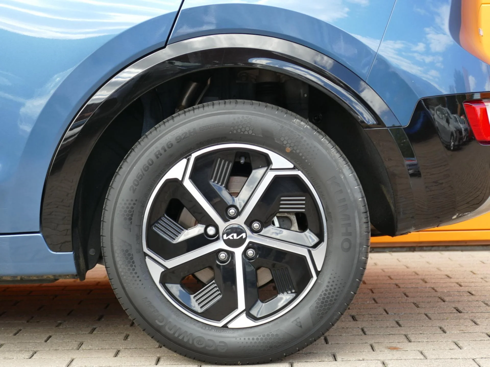 KIA NIRO - Miniature 31 sur 32 - Cliquer pour voir cette photo
