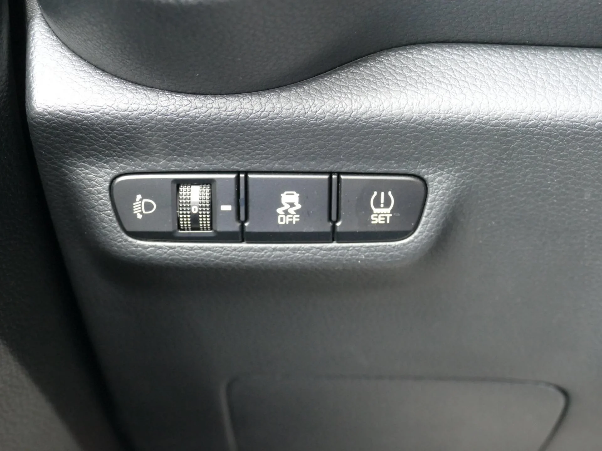 KIA PICANTO - Miniature 19 sur 32 - Cliquer pour voir cette photo