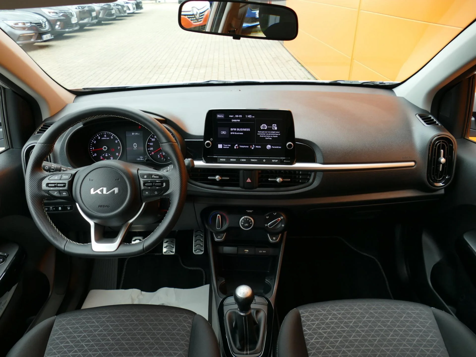 KIA PICANTO - Miniature 5 sur 32 - Cliquer pour voir cette photo