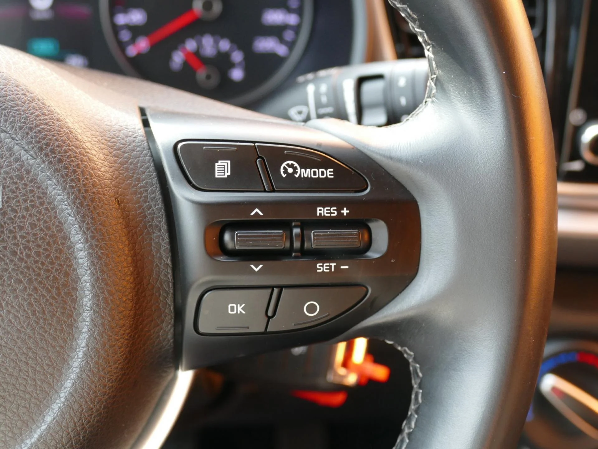 KIA RIO - Miniature 15 sur 31 - Cliquer pour voir cette photo