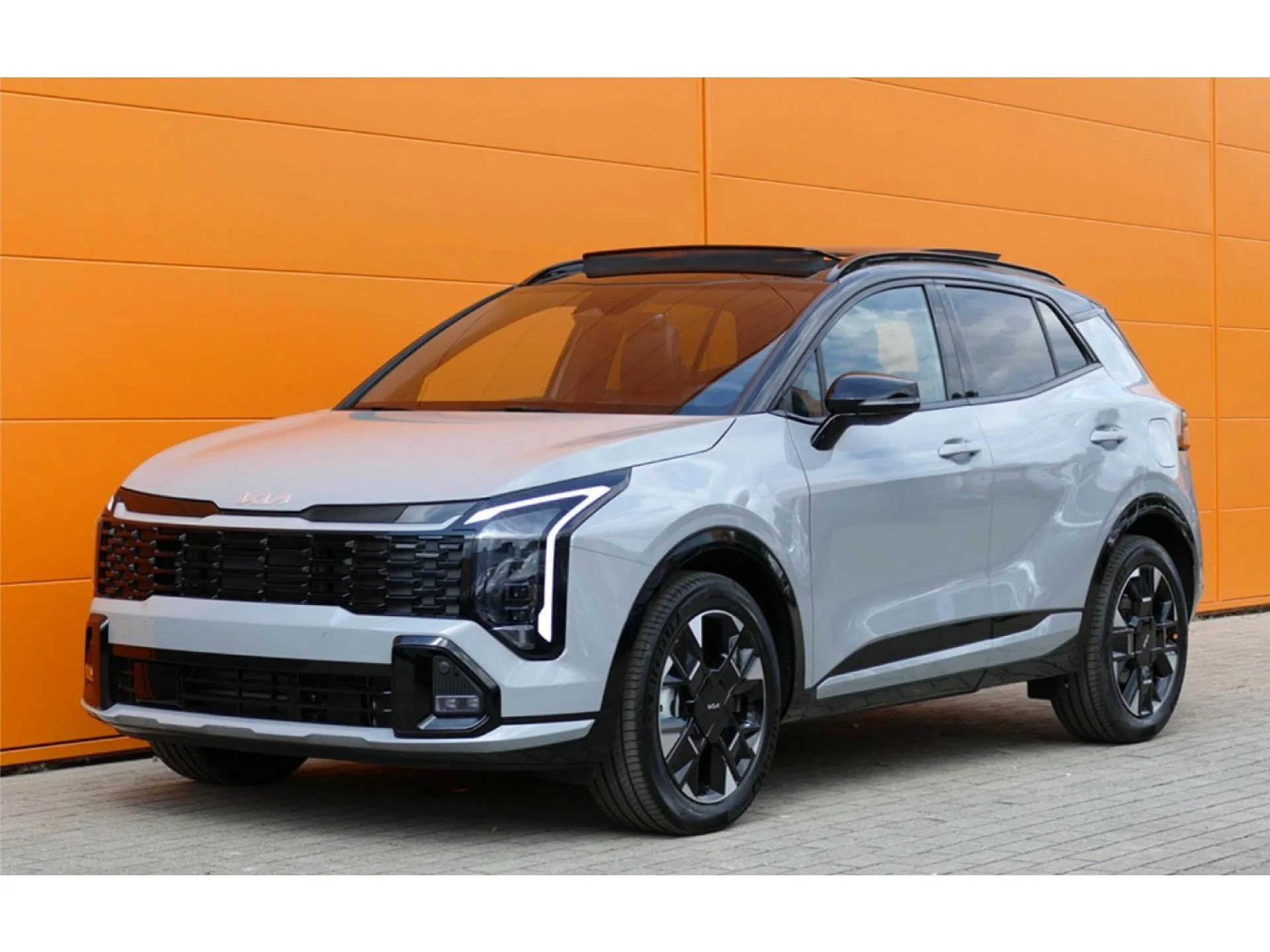 KIA SPORTAGE - Miniature 3 sur 37 - Cliquer pour voir cette photo