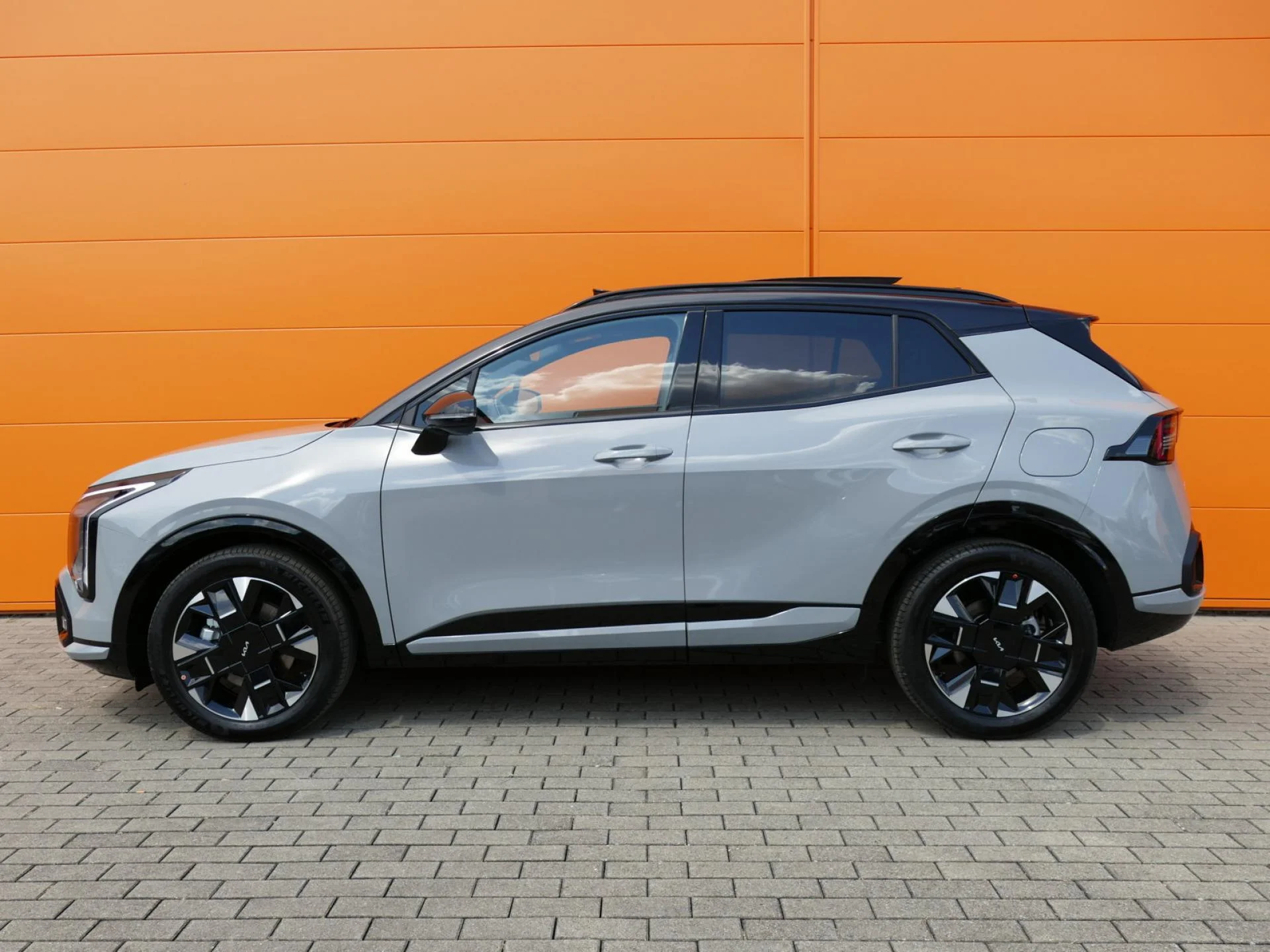 KIA SPORTAGE - Miniature 3 sur 36 - Cliquer pour voir cette photo