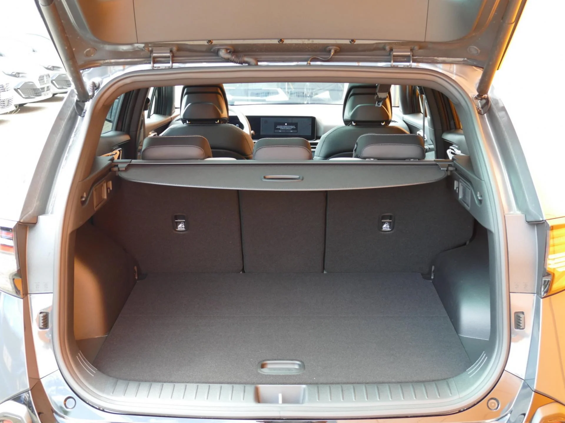 KIA SPORTAGE - Miniature 7 sur 35 - Cliquer pour voir cette photo