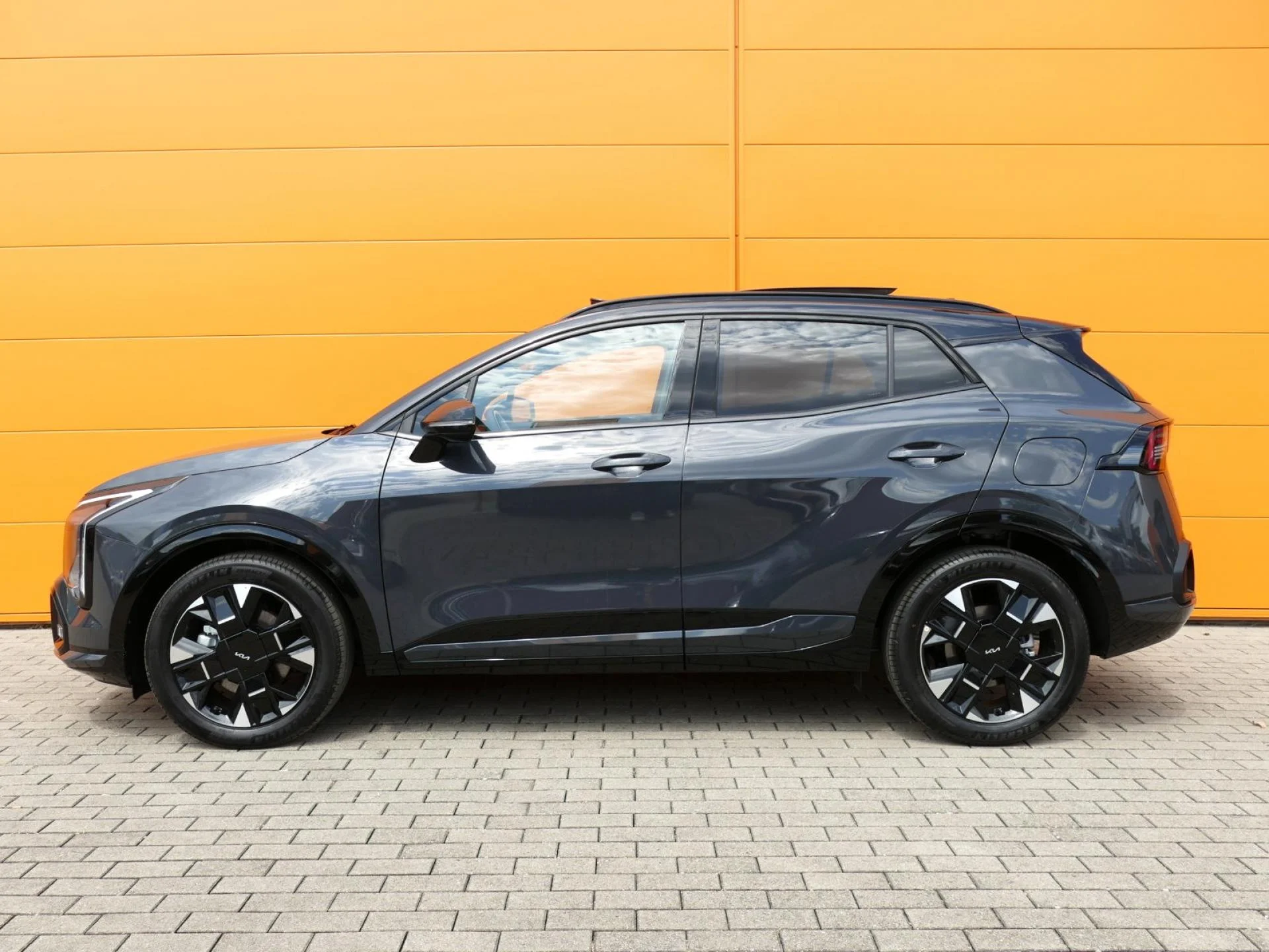 KIA SPORTAGE - Miniature 2 sur 35 - Cliquer pour voir cette photo