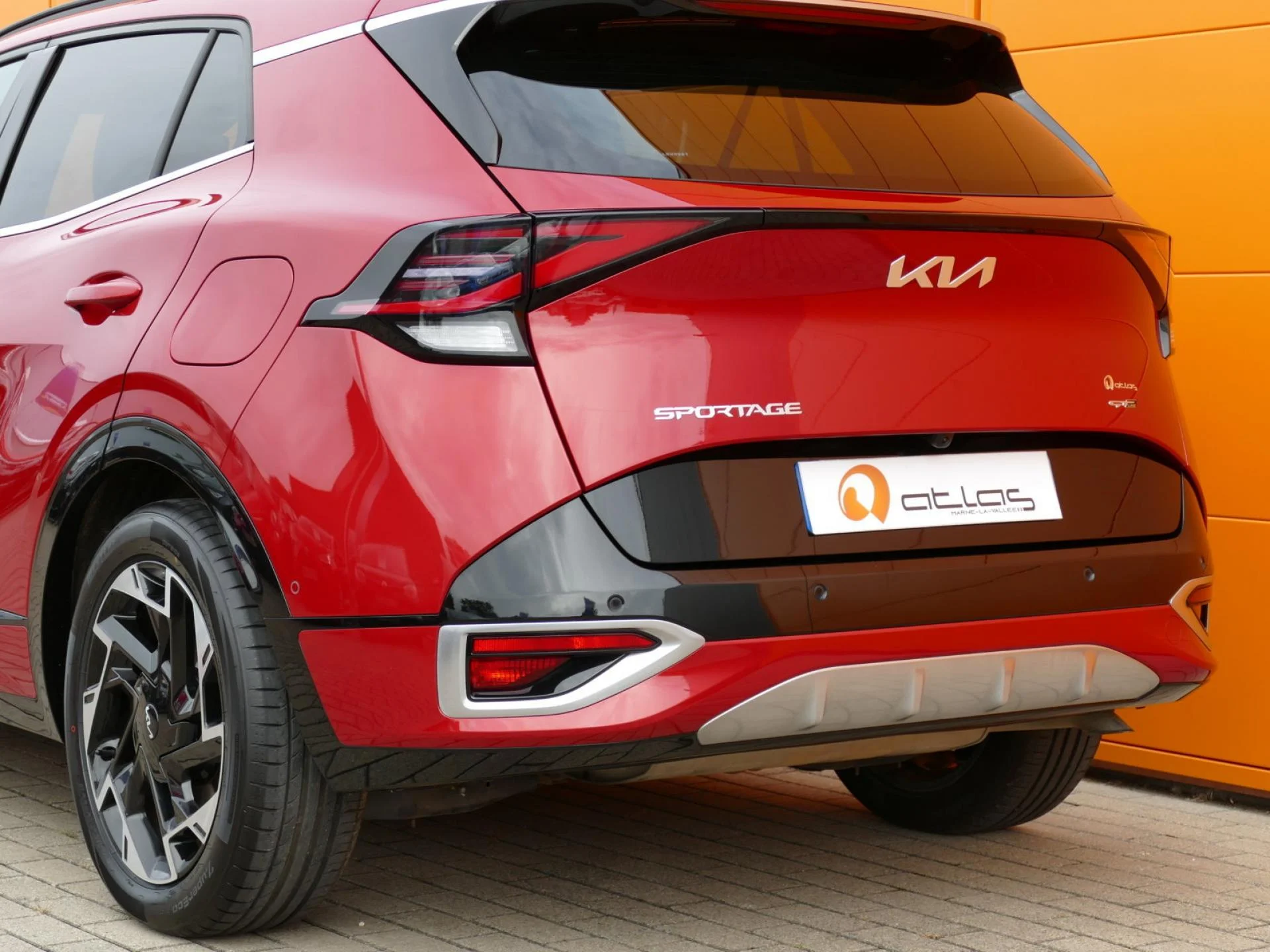 KIA SPORTAGE - Miniature 28 sur 33 - Cliquer pour voir cette photo