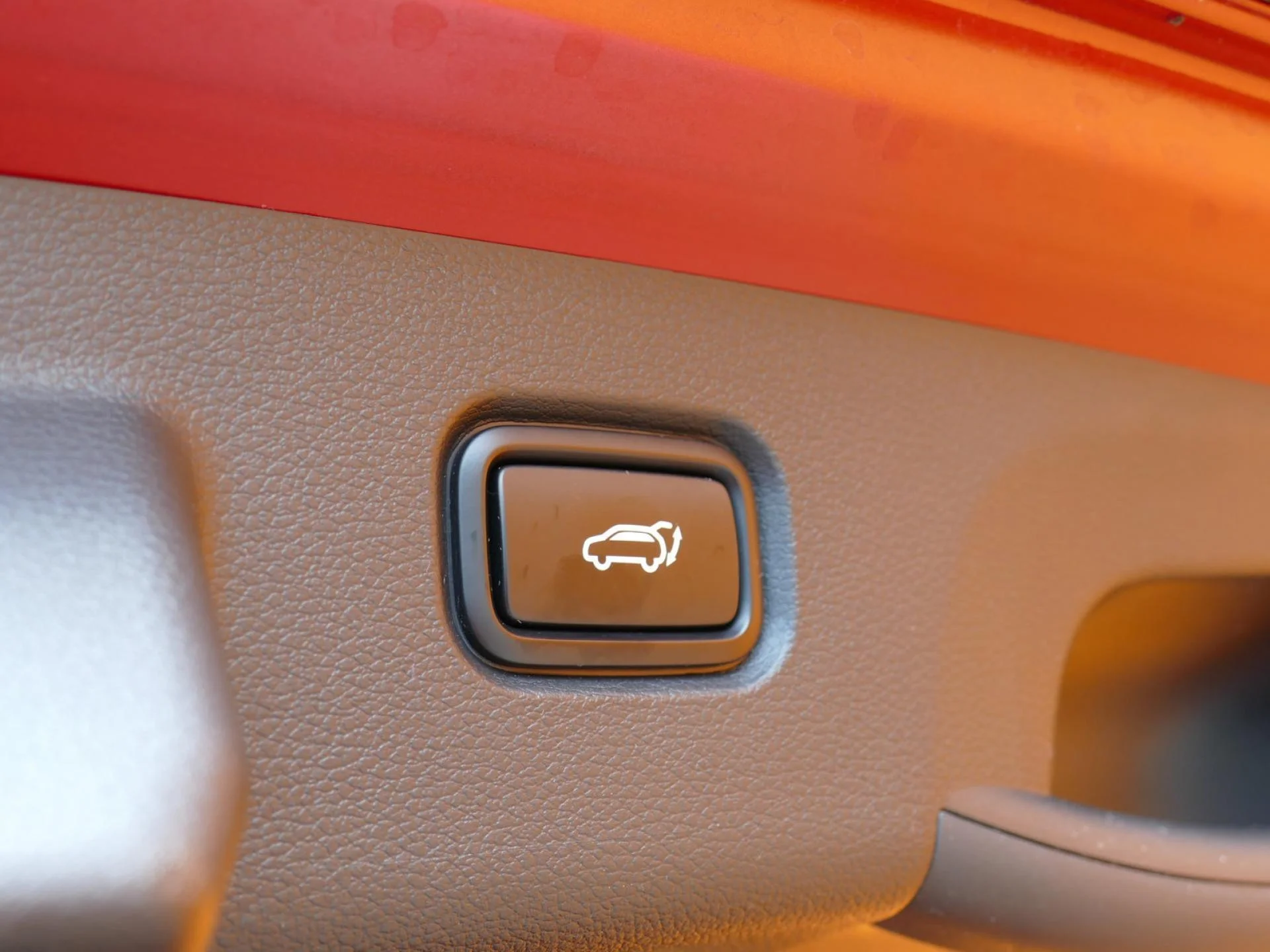 KIA SPORTAGE - Miniature 21 sur 33 - Cliquer pour voir cette photo