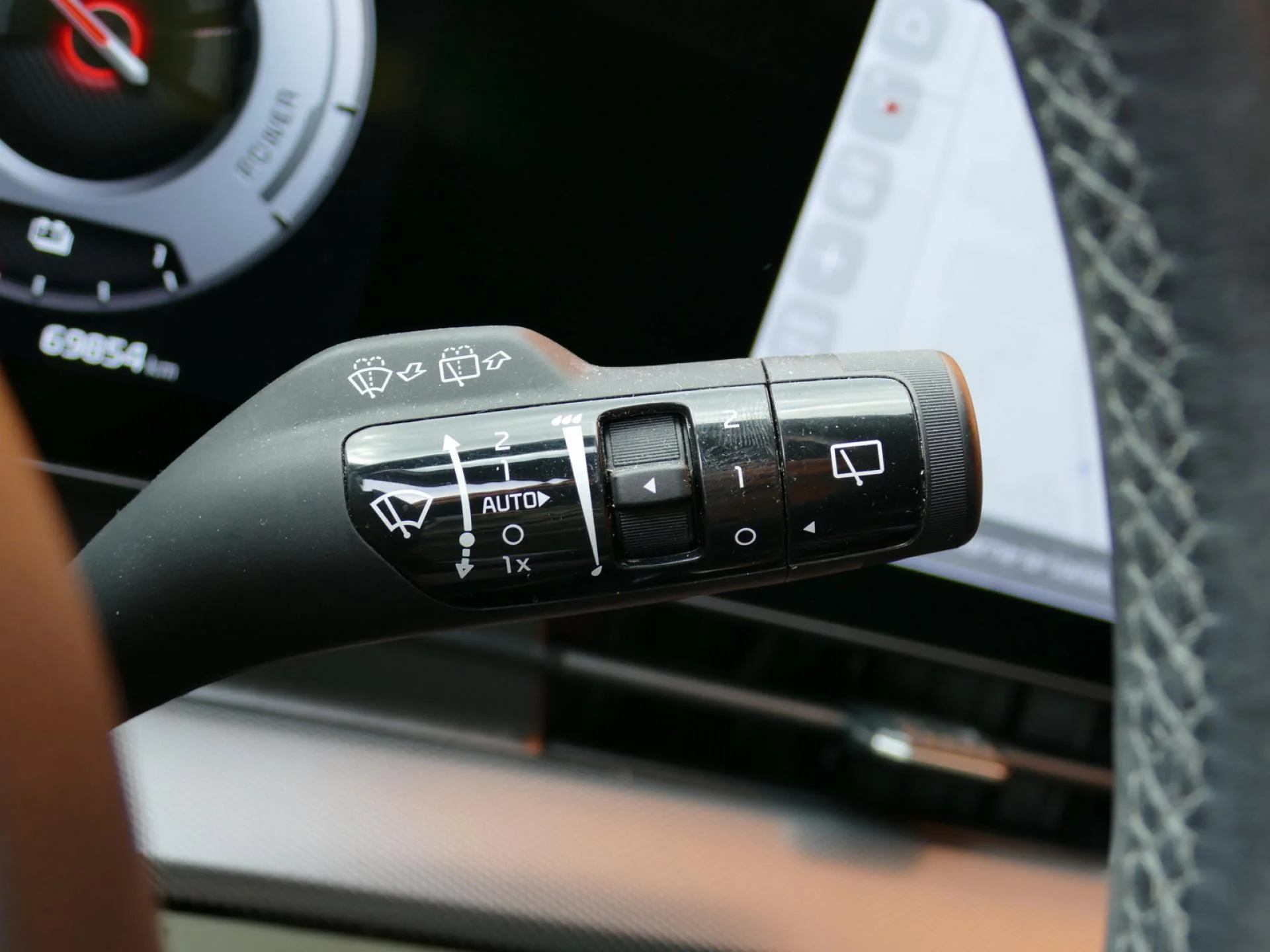 KIA SPORTAGE - Miniature 26 sur 33 - Cliquer pour voir cette photo