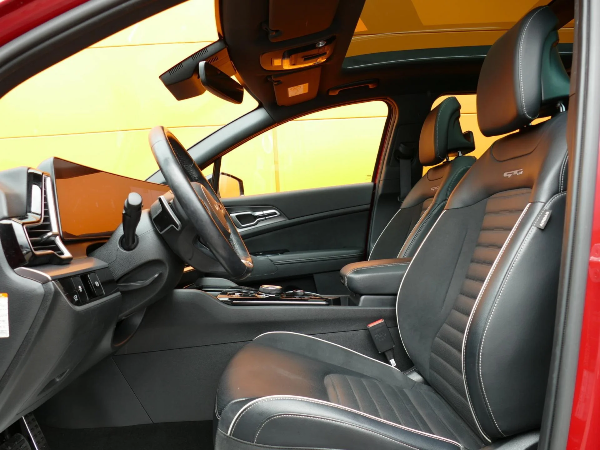 KIA SPORTAGE - Miniature 28 sur 37 - Cliquer pour voir cette photo