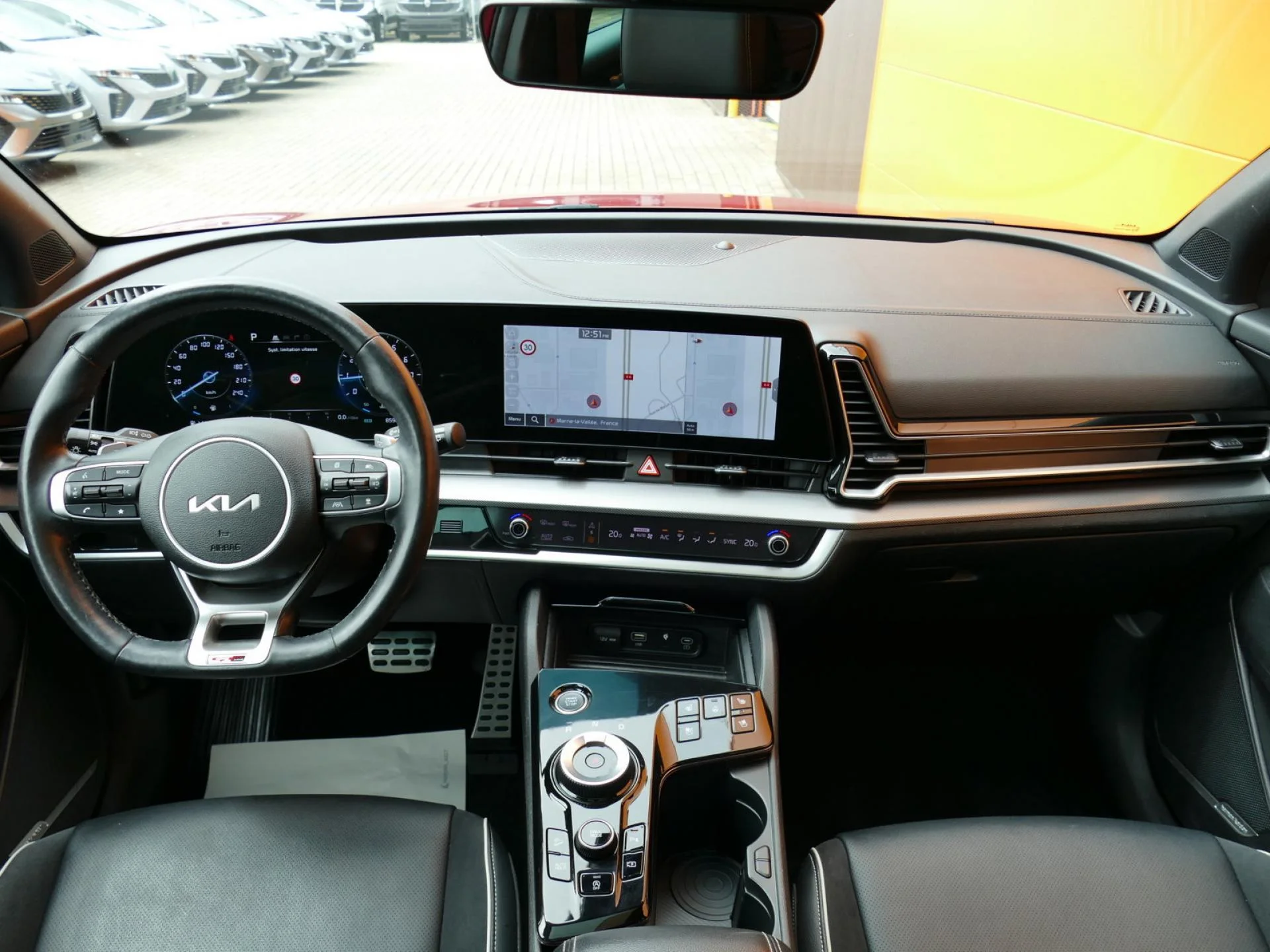 KIA SPORTAGE - Miniature 13 sur 37 - Cliquer pour voir cette photo