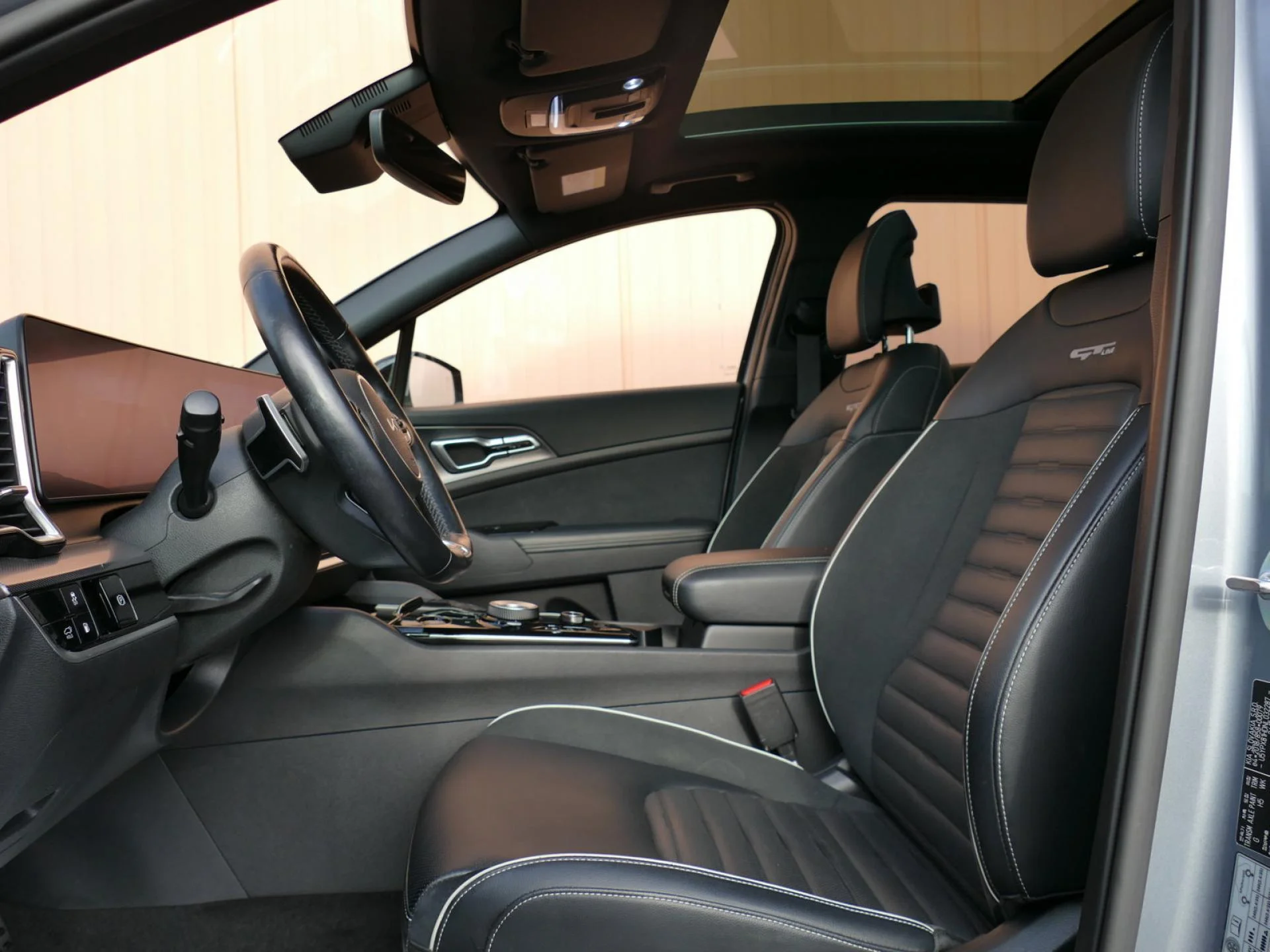 KIA SPORTAGE - Miniature 6 sur 19 - Cliquer pour voir cette photo