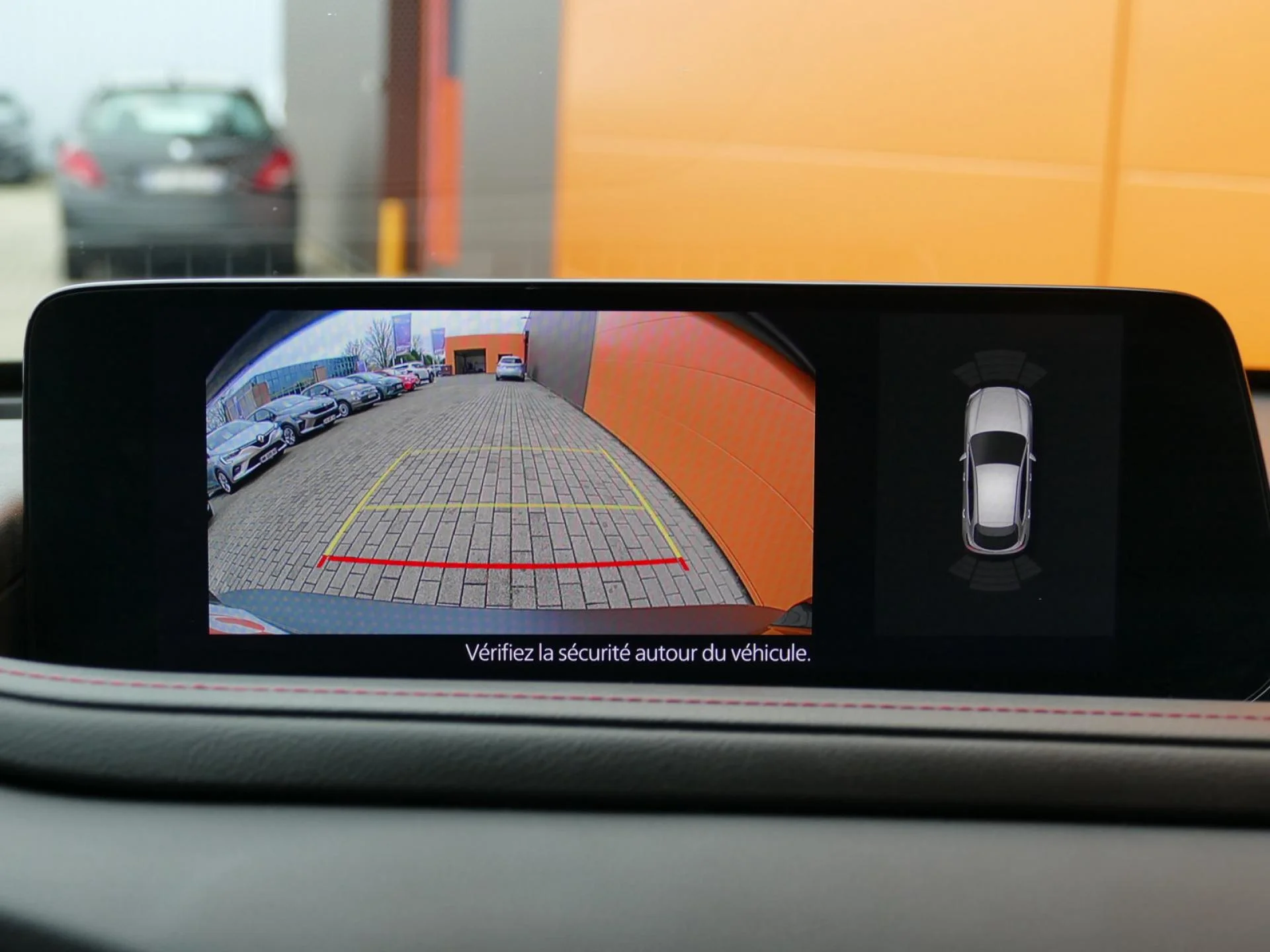 MAZDA CX-30 - Miniature 10 sur 34 - Cliquer pour voir cette photo