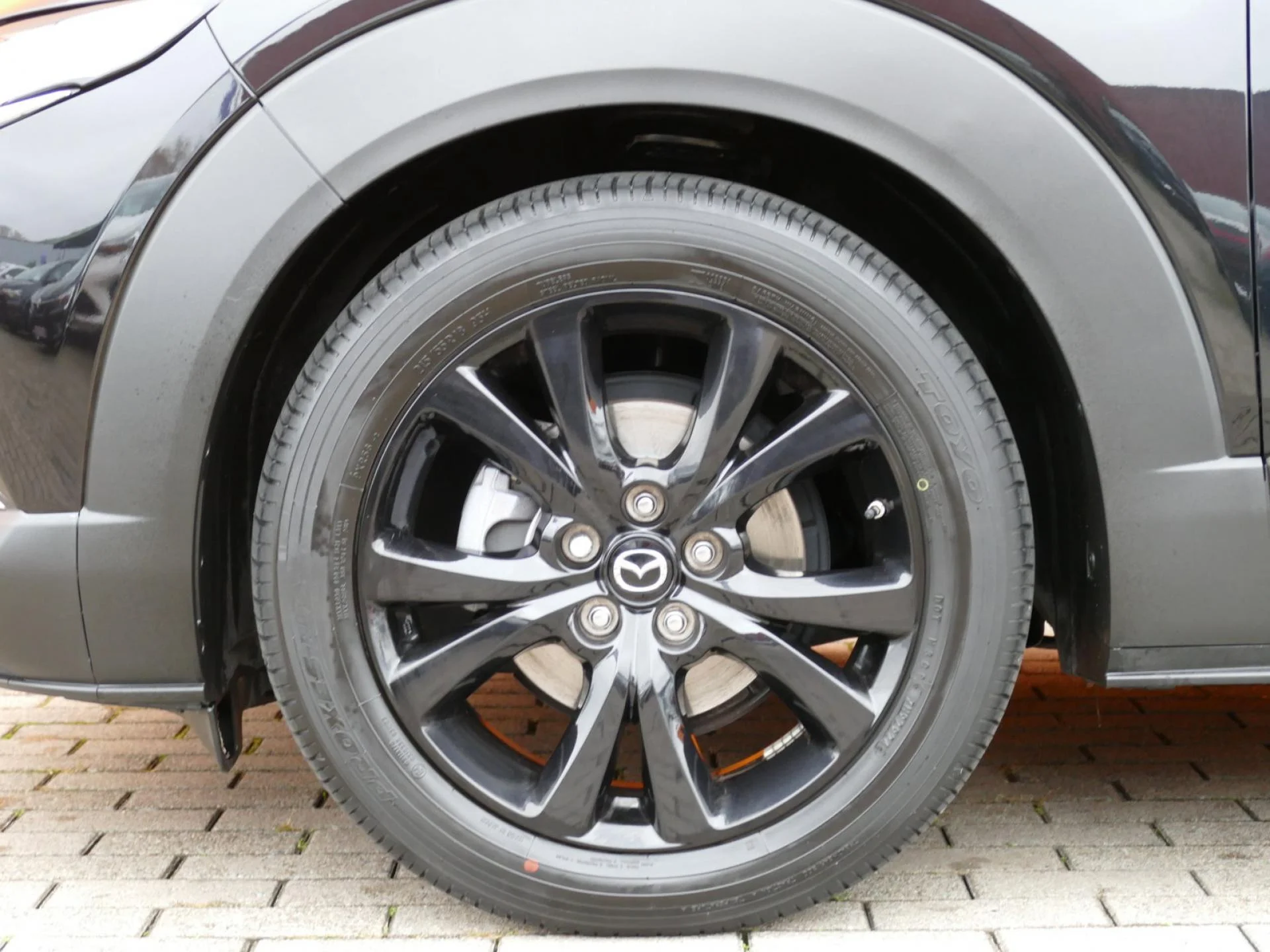 MAZDA CX-30 - Miniature 33 sur 34 - Cliquer pour voir cette photo