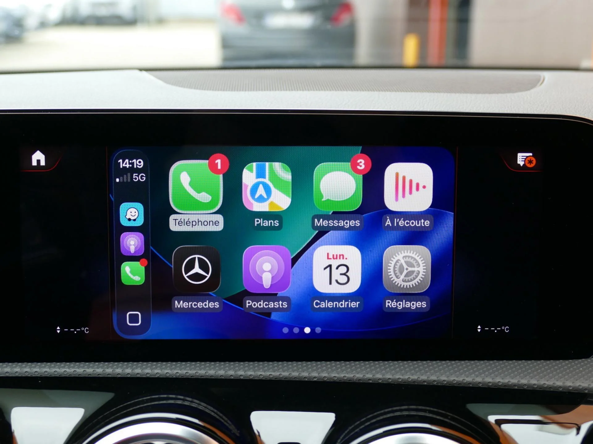 MERCEDES CLA - Miniature 14 sur 32 - Cliquer pour voir cette photo