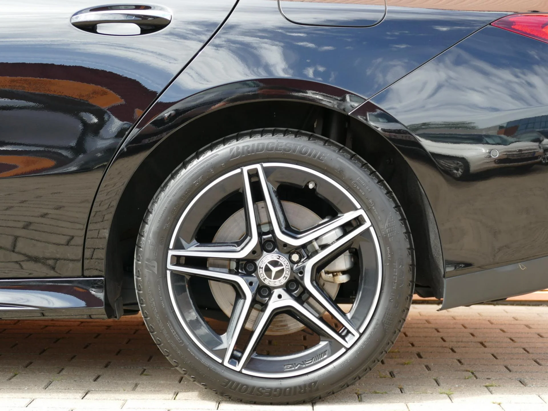 MERCEDES CLA - Miniature 24 sur 24 - Cliquer pour voir cette photo