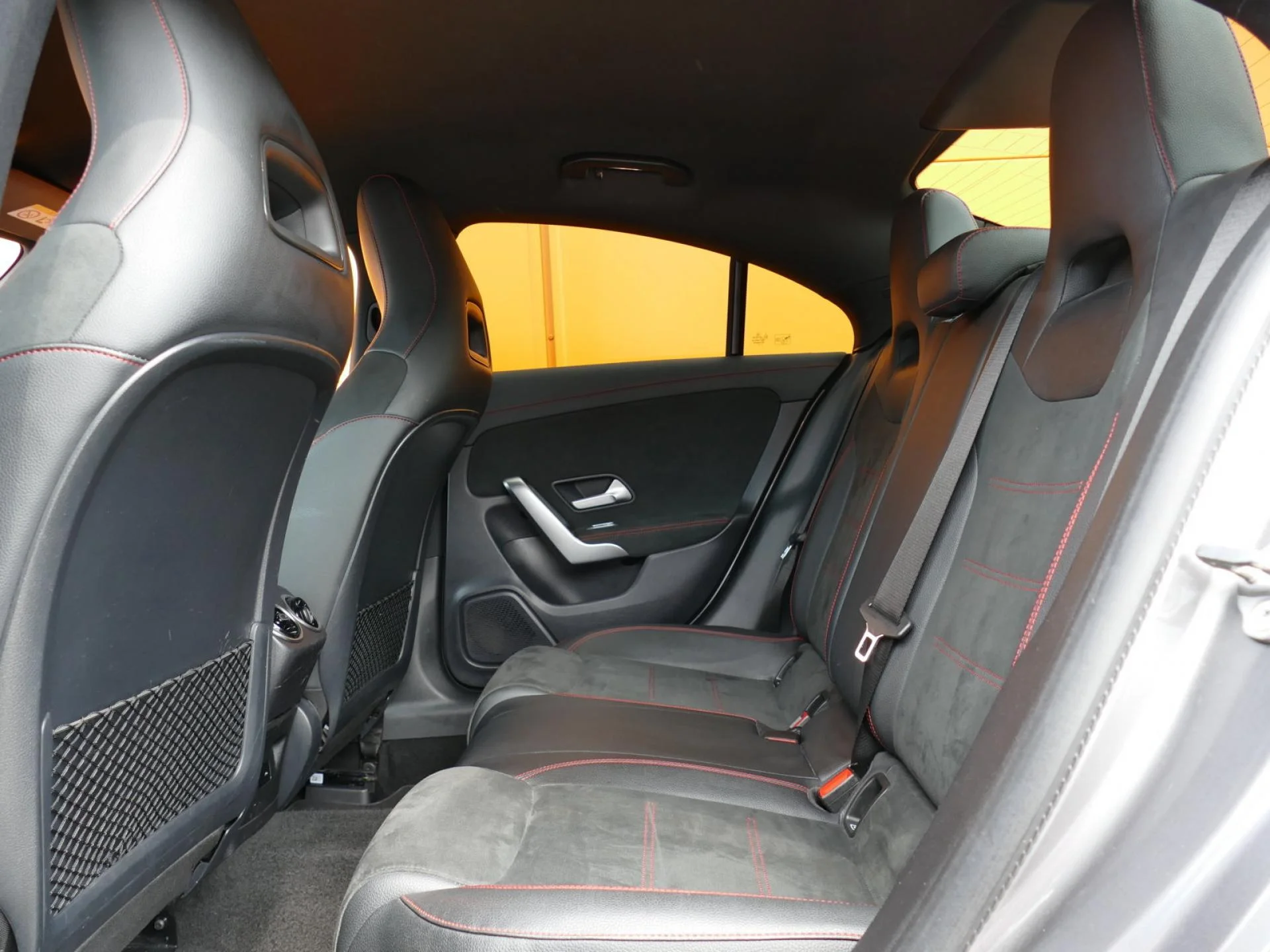 MERCEDES CLA - Miniature 7 sur 32 - Cliquer pour voir cette photo