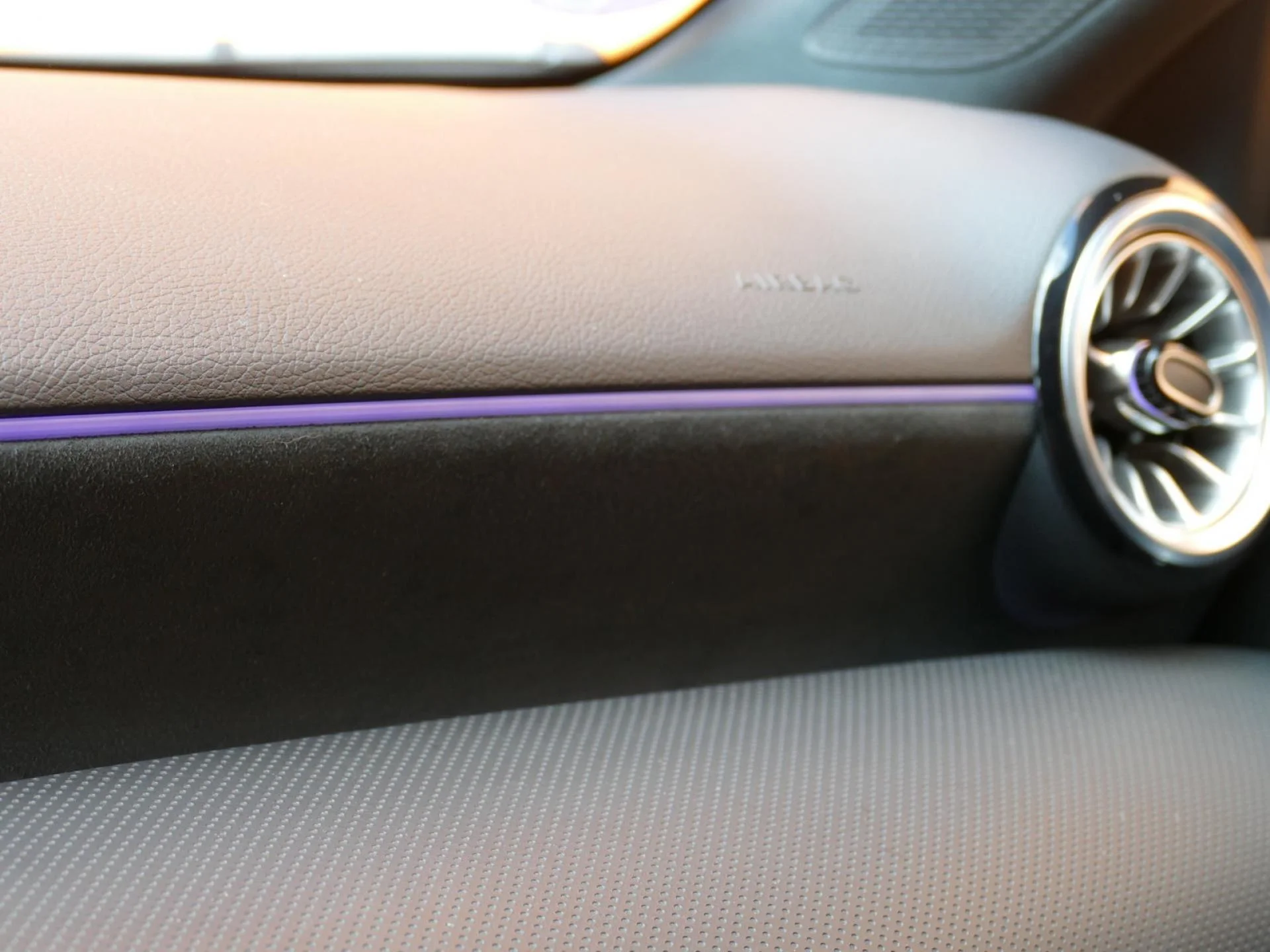 MERCEDES CLASSE A - Miniature 22 sur 32 - Cliquer pour voir cette photo