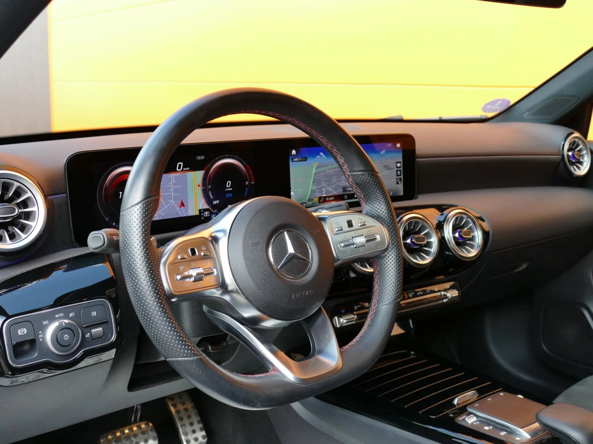 MERCEDES CLASSE A - Miniature 16 sur 32 - Cliquer pour voir cette photo