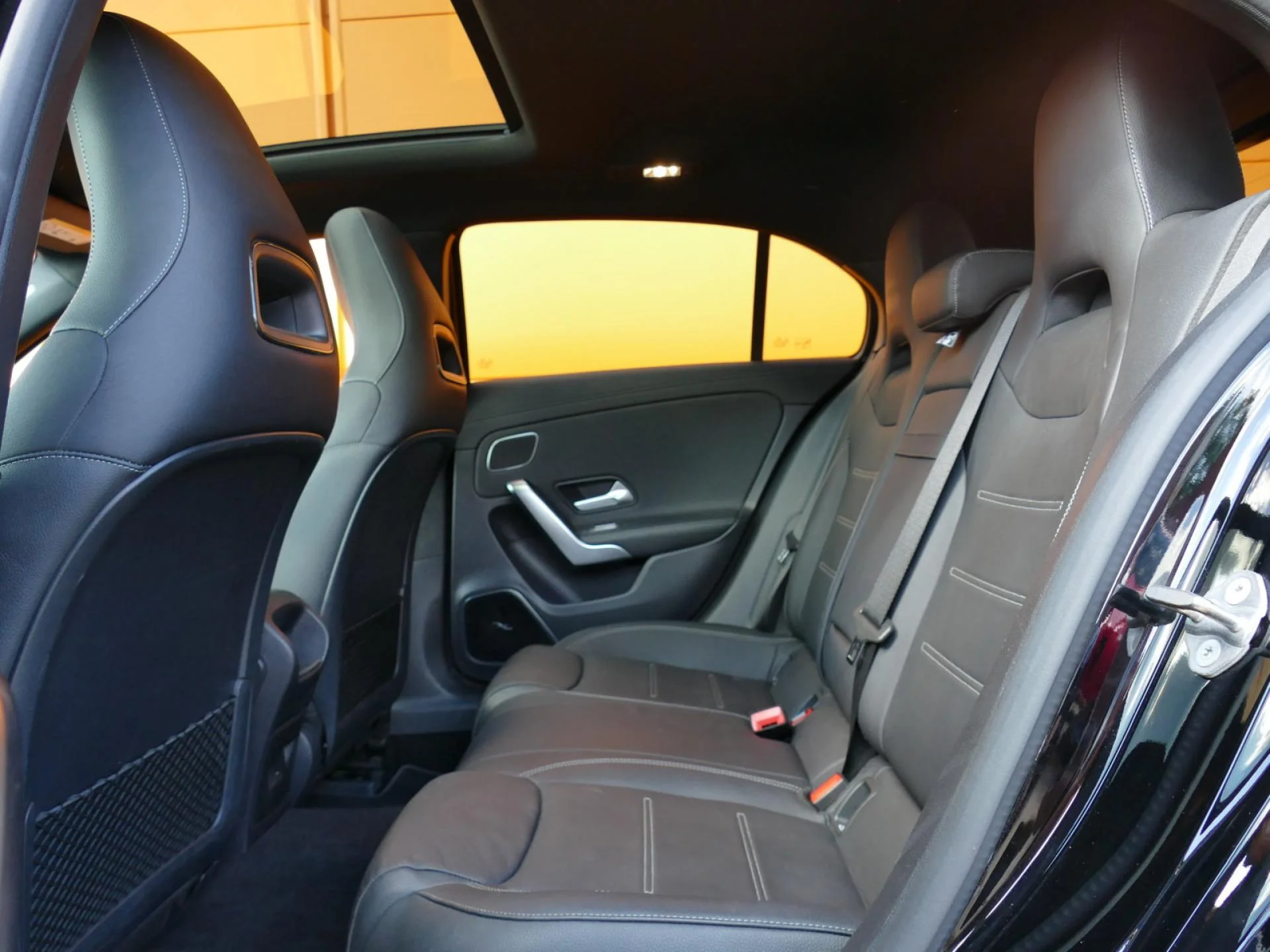 MERCEDES CLASSE A - Miniature 7 sur 34 - Cliquer pour voir cette photo