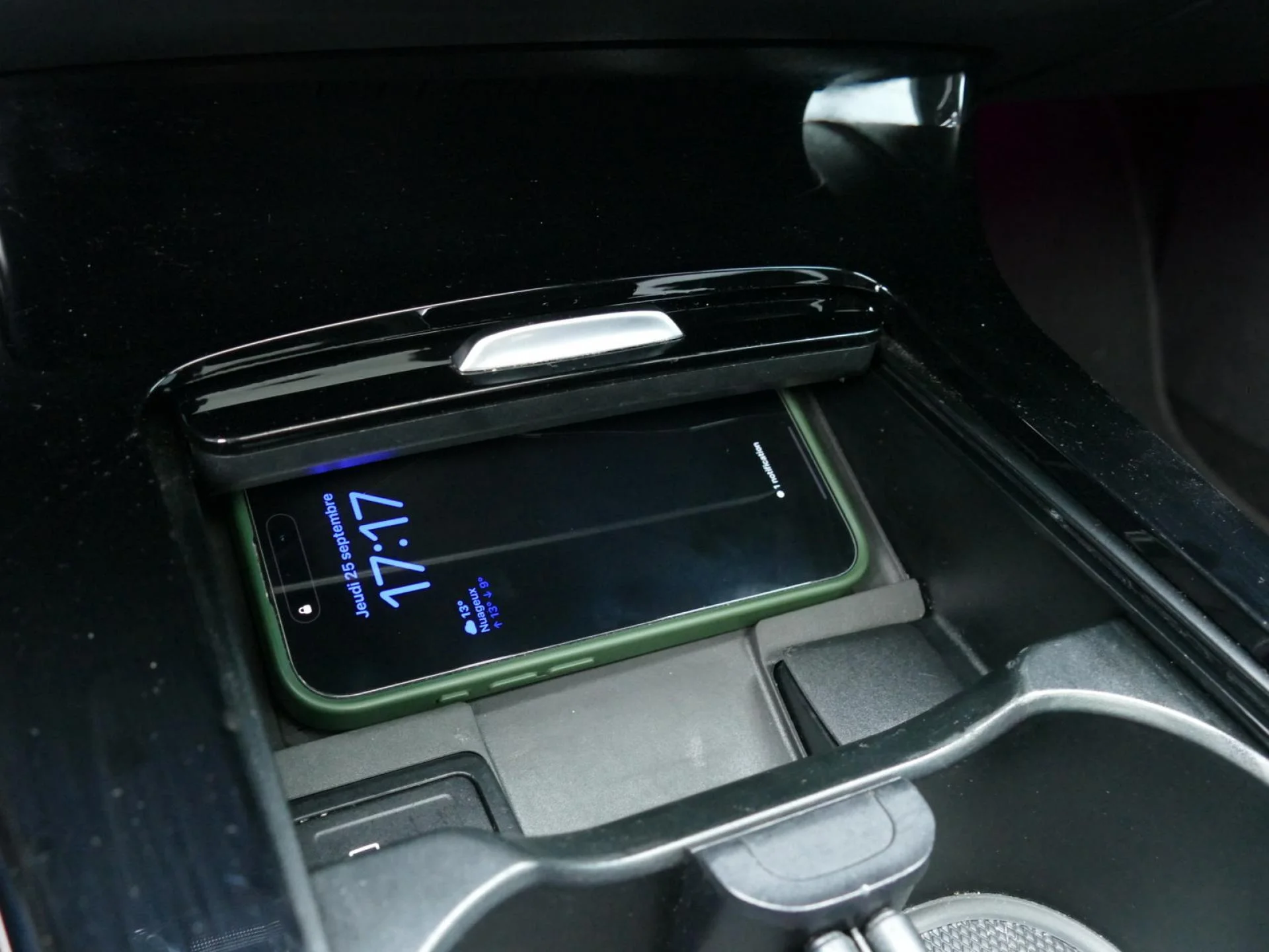 MERCEDES CLASSE A - Miniature 21 sur 33 - Cliquer pour voir cette photo