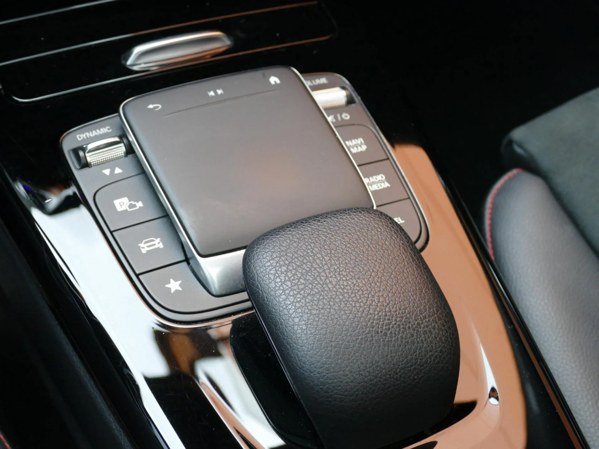 MERCEDES CLASSE A - Miniature 17 sur 33 - Cliquer pour voir cette photo