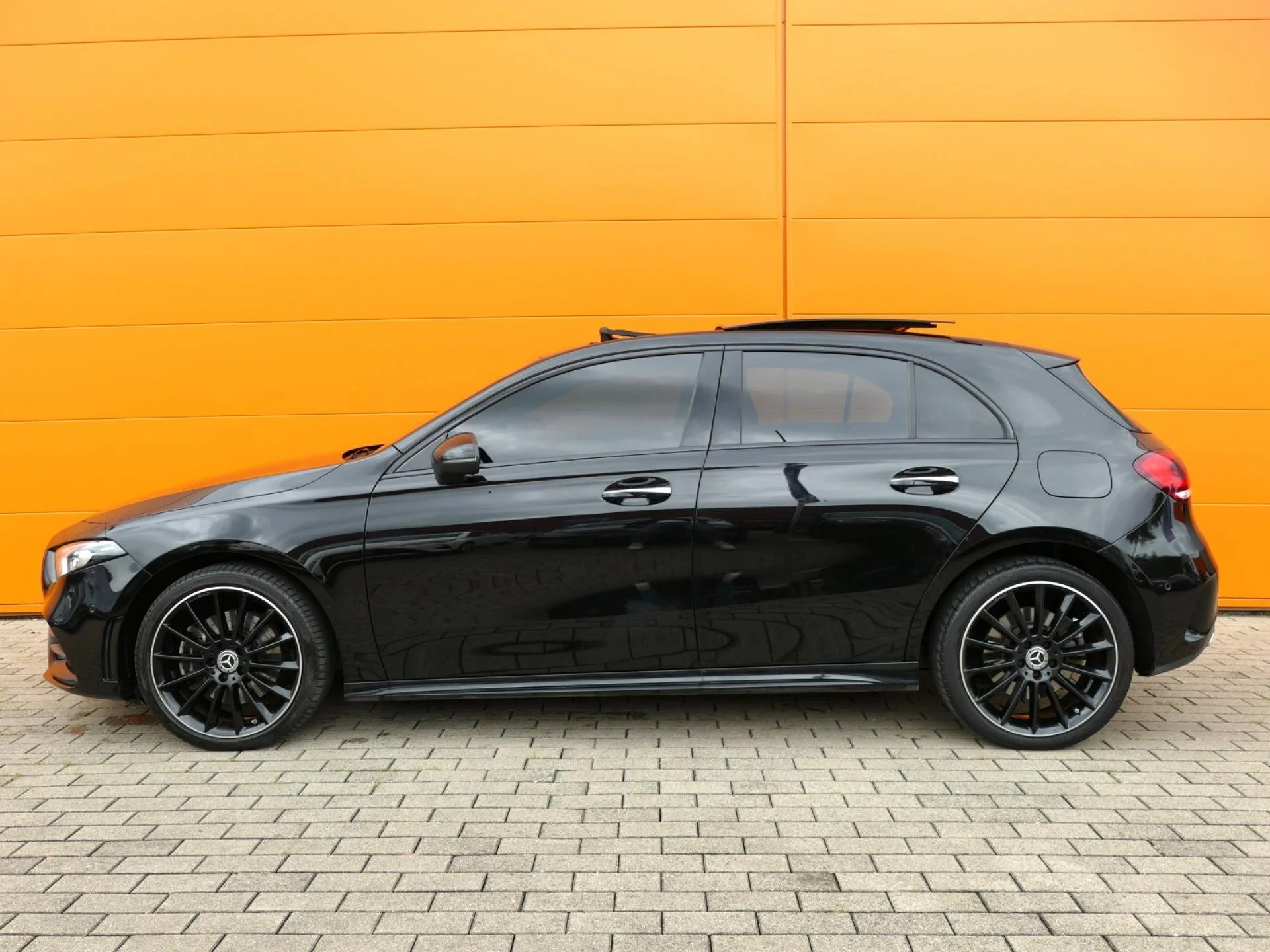 MERCEDES CLASSE A - Miniature 3 sur 33 - Cliquer pour voir cette photo