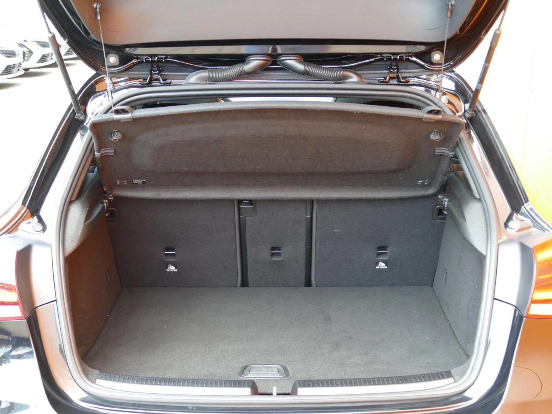 MERCEDES CLASSE A - Miniature 6 sur 33 - Cliquer pour voir cette photo