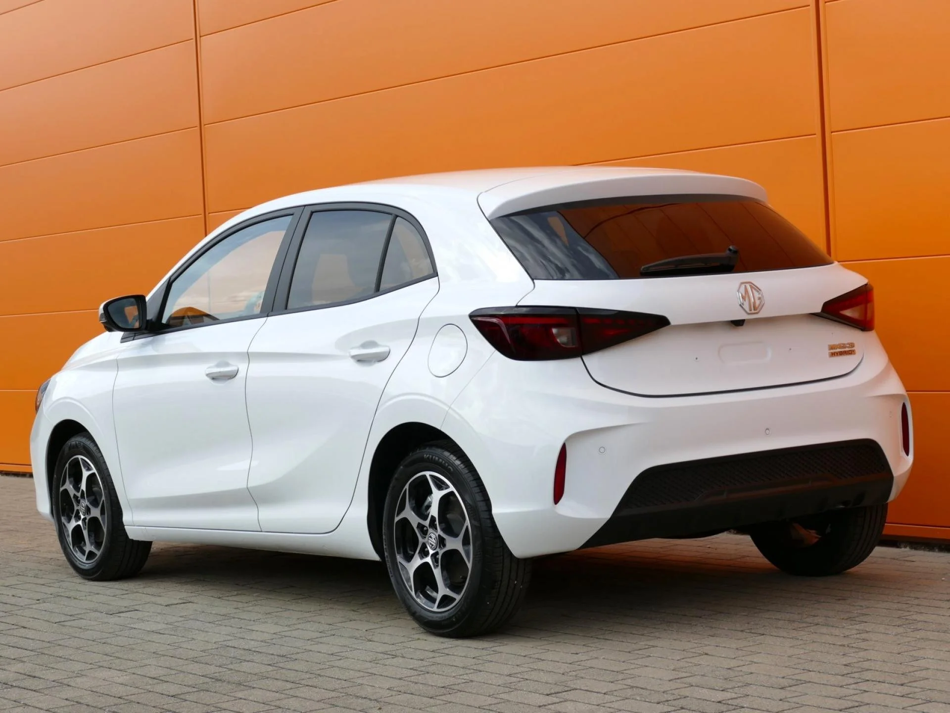 MG MOTOR MG3 - Miniature 4 sur 34 - Cliquer pour voir cette photo