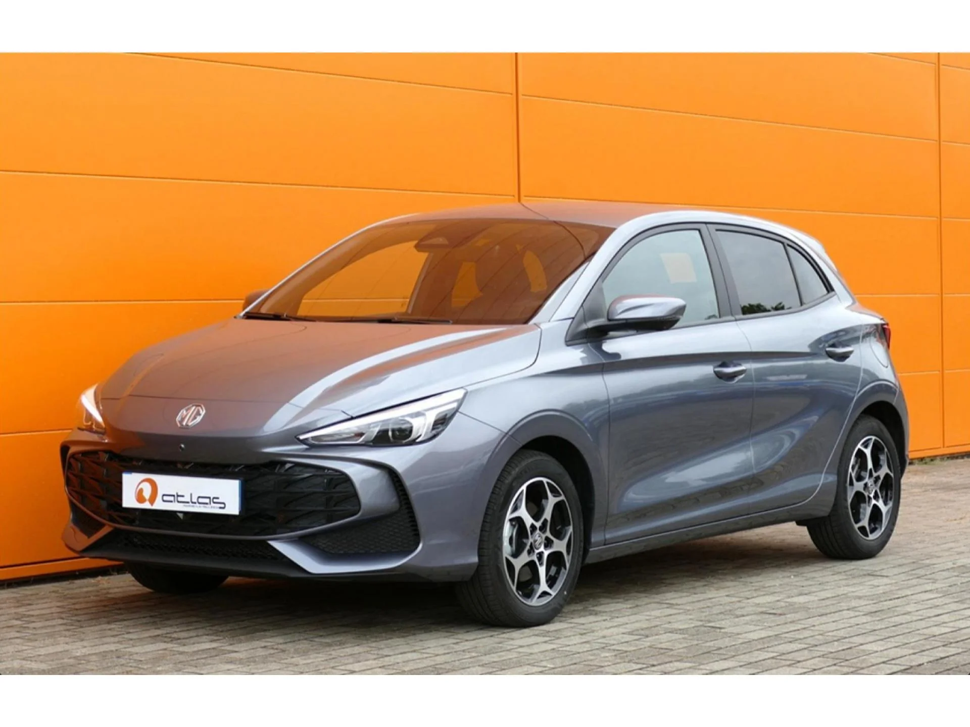 MG MOTOR MG3 - Miniature 3 sur 33 - Cliquer pour voir cette photo
