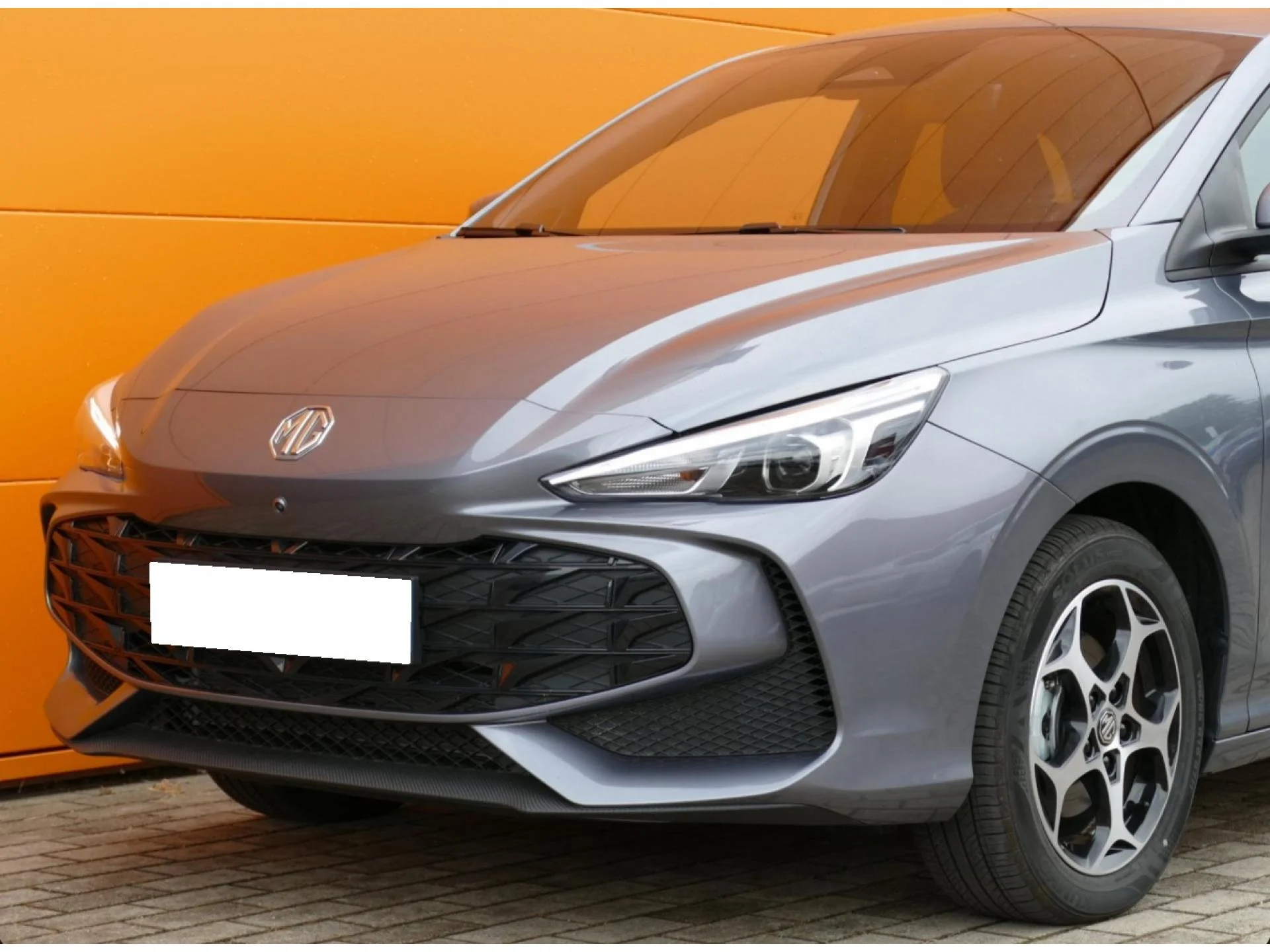 MG MOTOR MG3 - Miniature 29 sur 33 - Cliquer pour voir cette photo