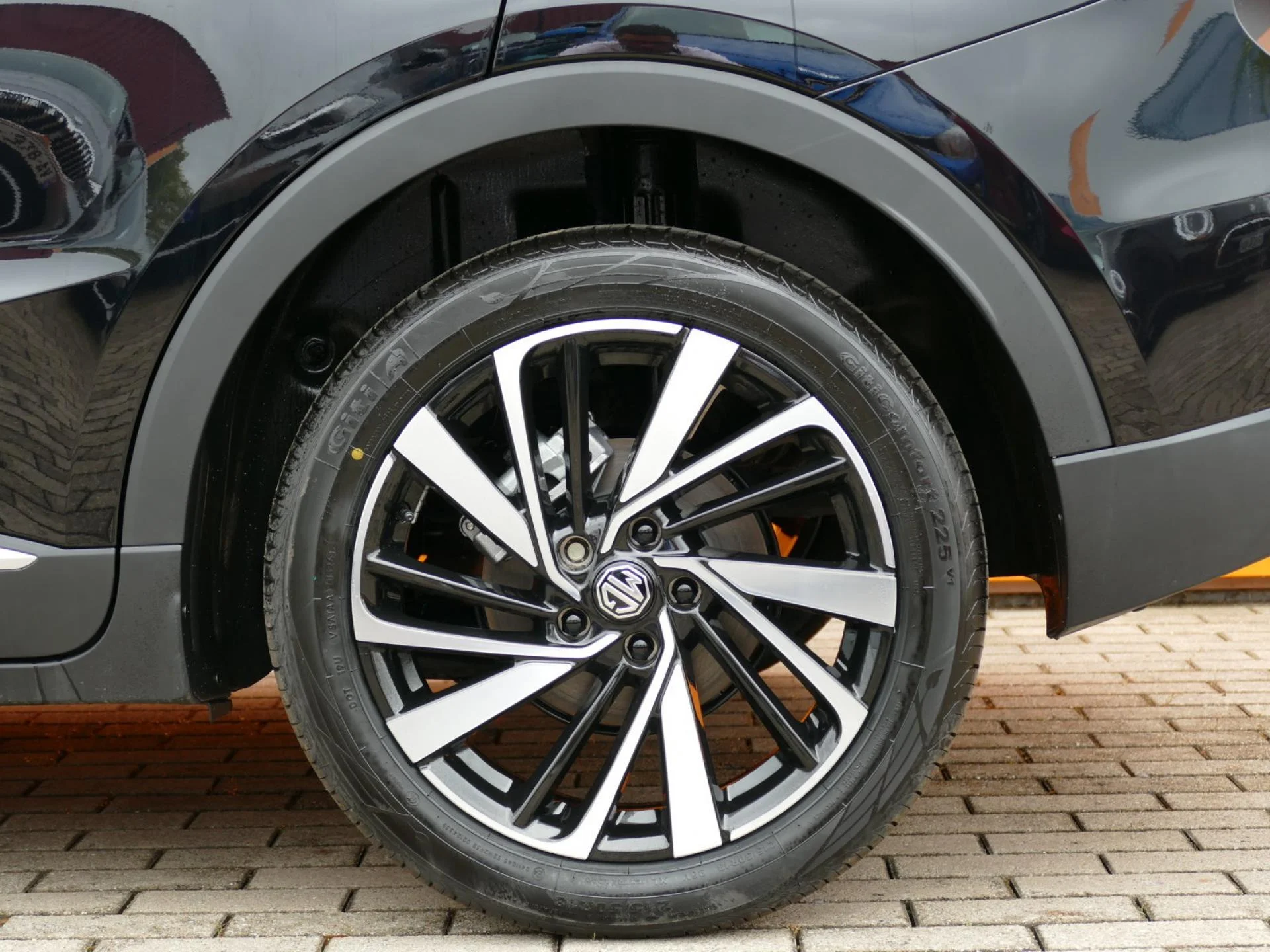 MG MOTOR ZS - Miniature 35 sur 35 - Cliquer pour voir cette photo