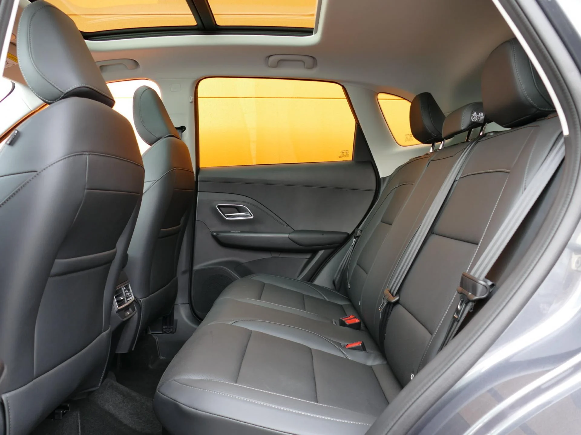MG MOTOR ZS - Miniature 8 sur 35 - Cliquer pour voir cette photo