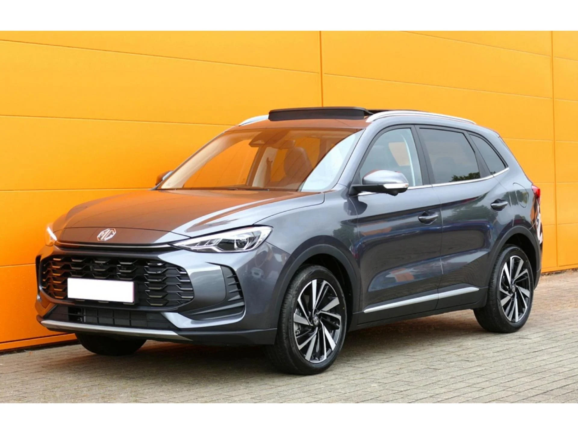 MG MOTOR ZS - Miniature 3 sur 36 - Cliquer pour voir cette photo