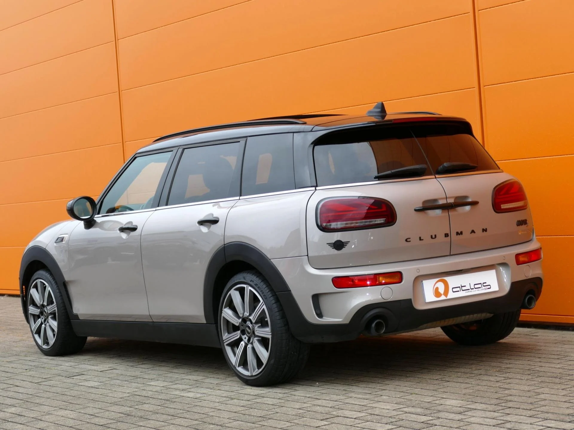 MINI CLUBMAN - Miniature 4 sur 39 - Cliquer pour voir cette photo