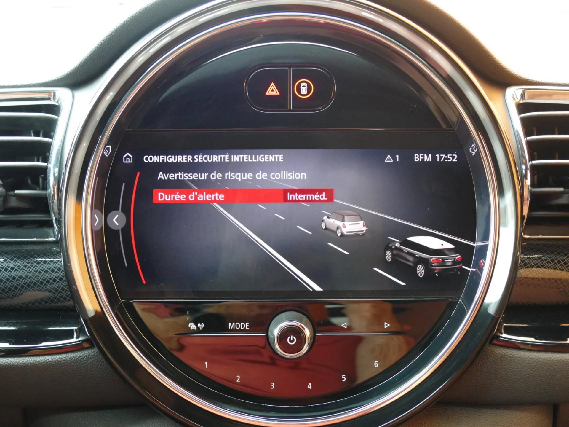 MINI CLUBMAN - Miniature 11 sur 39 - Cliquer pour voir cette photo