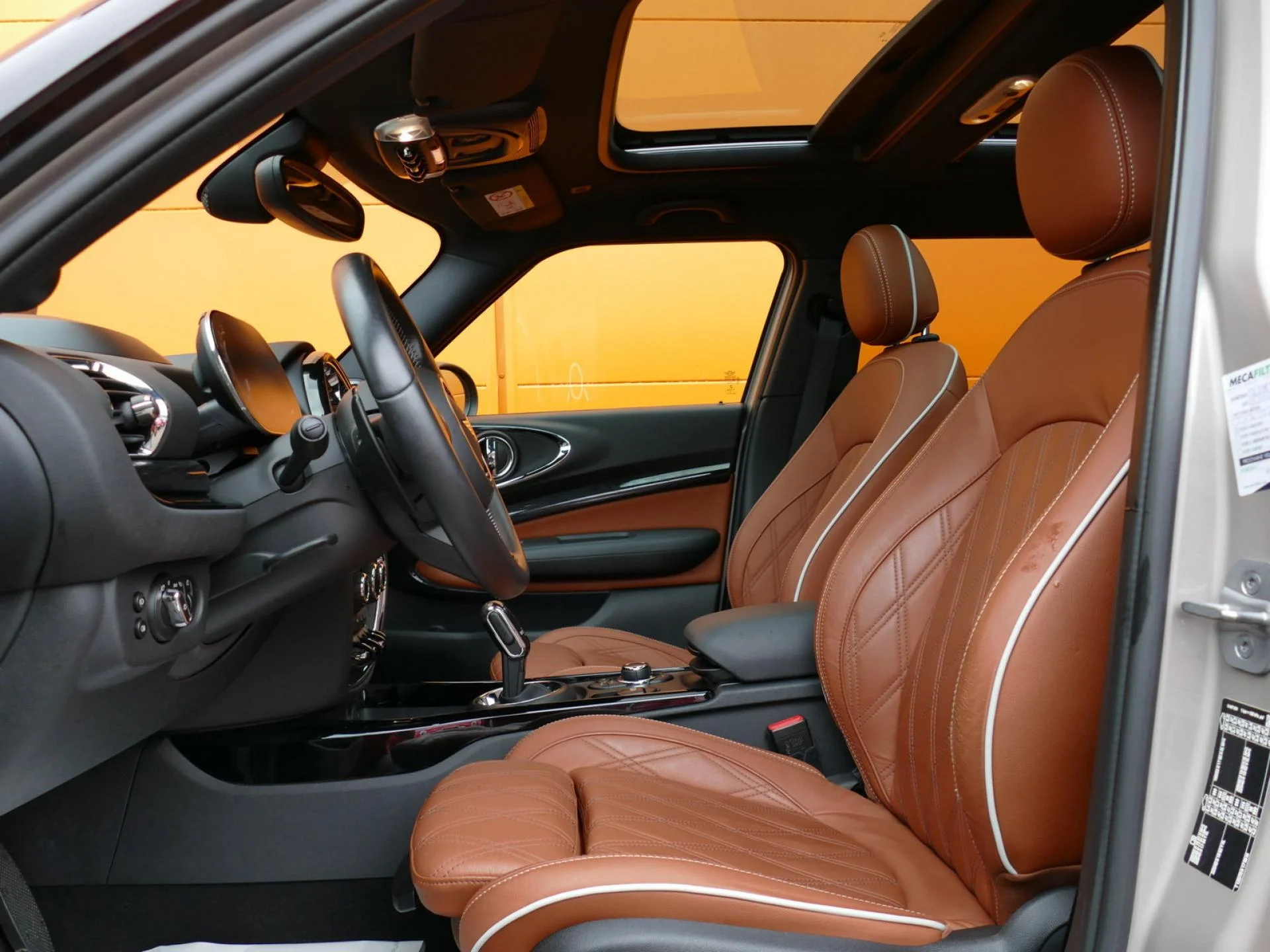 MINI CLUBMAN - Miniature 6 sur 39 - Cliquer pour voir cette photo