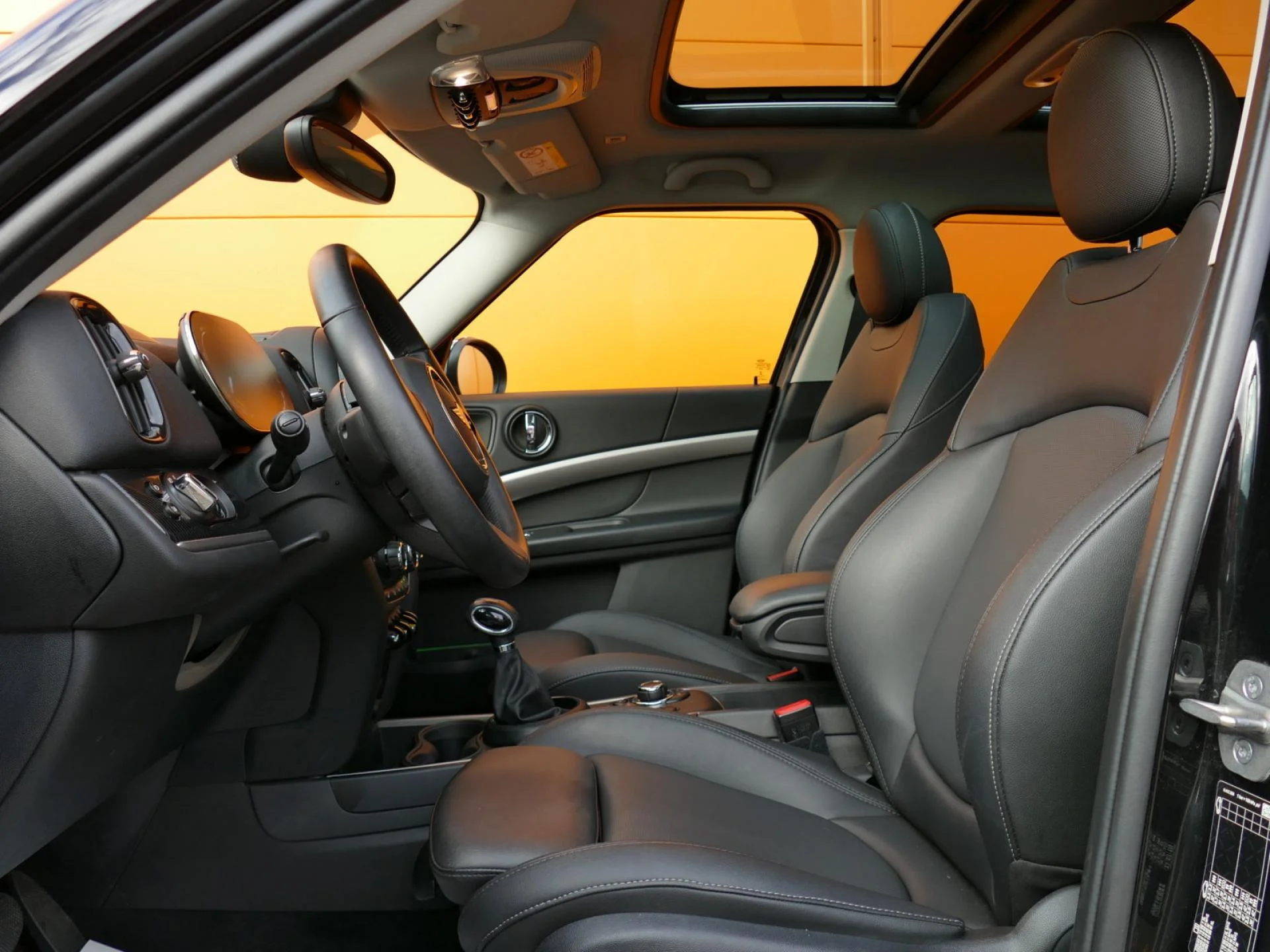 MINI COUNTRYMAN - Miniature 7 sur 37 - Cliquer pour voir cette photo