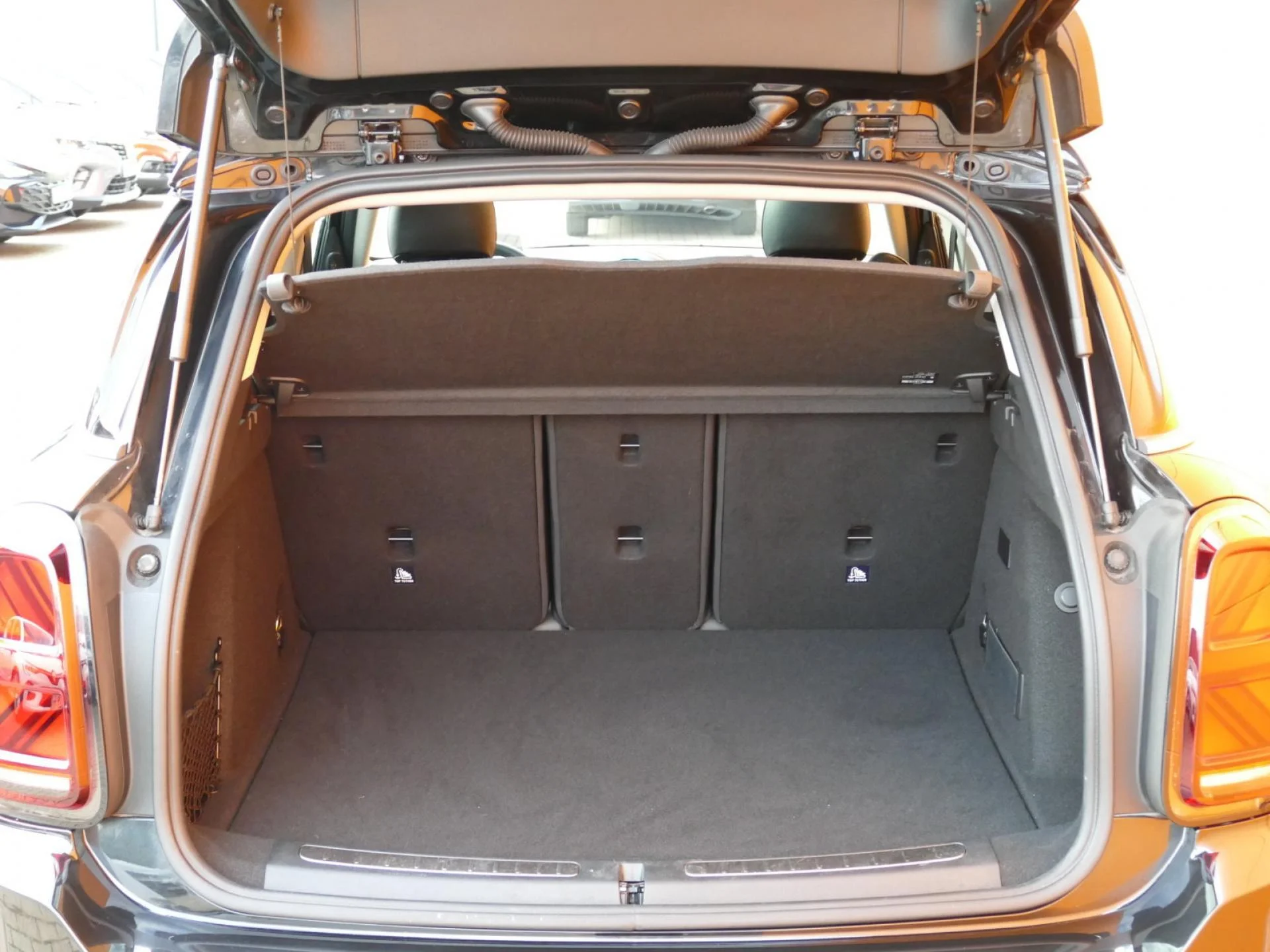 MINI COUNTRYMAN - Miniature 7 sur 36 - Cliquer pour voir cette photo