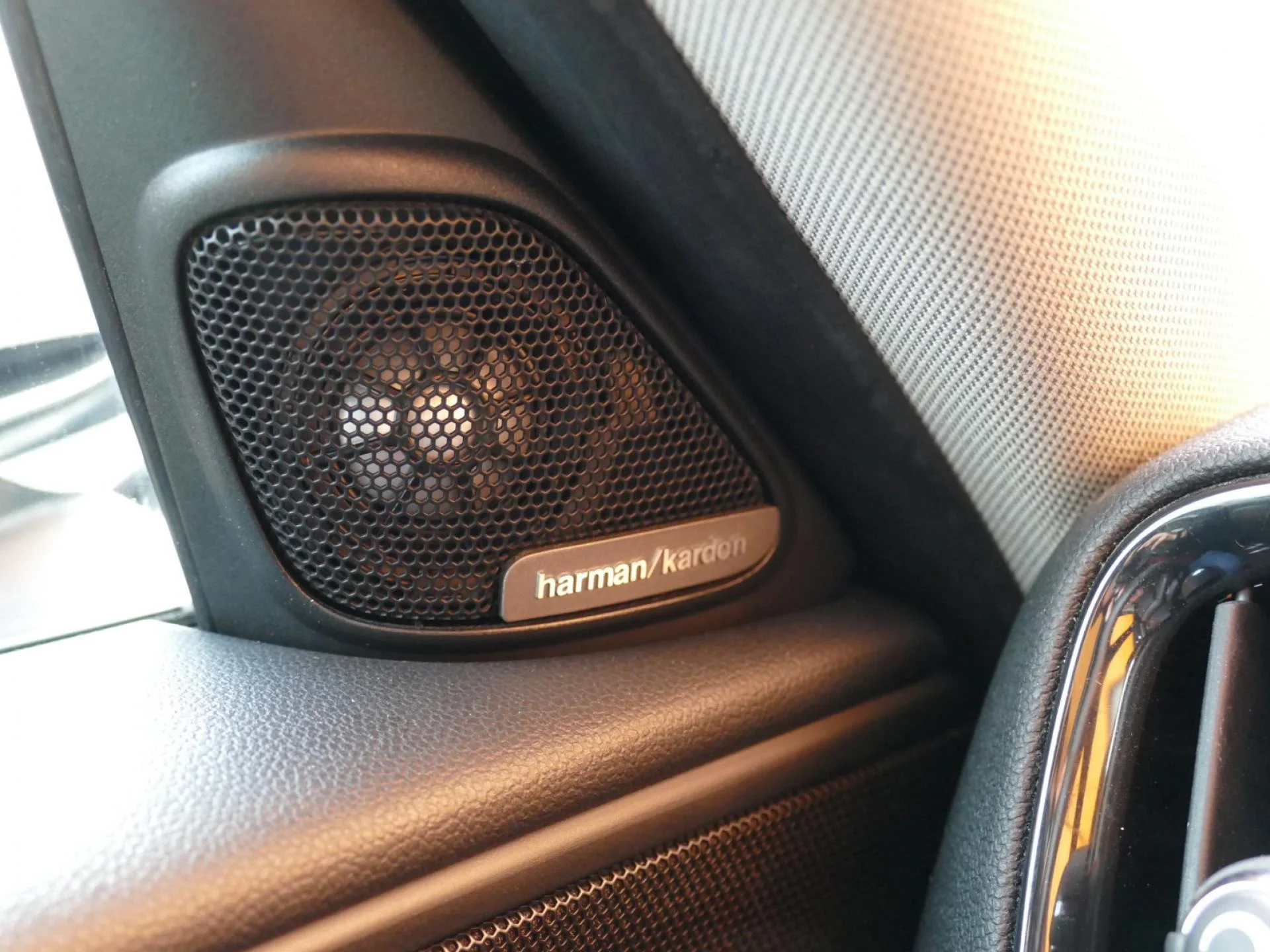 MINI COUNTRYMAN - Miniature 18 sur 36 - Cliquer pour voir cette photo