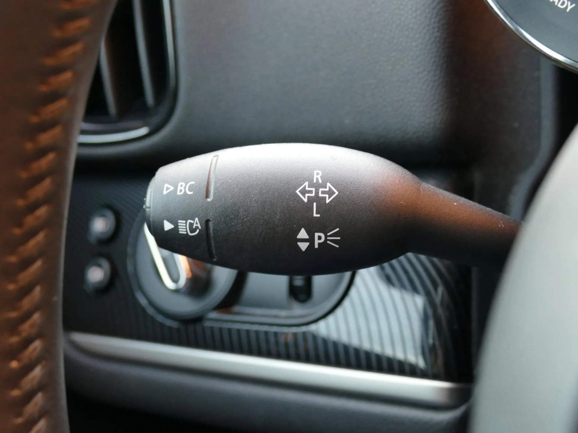 MINI COUNTRYMAN - Miniature 26 sur 36 - Cliquer pour voir cette photo